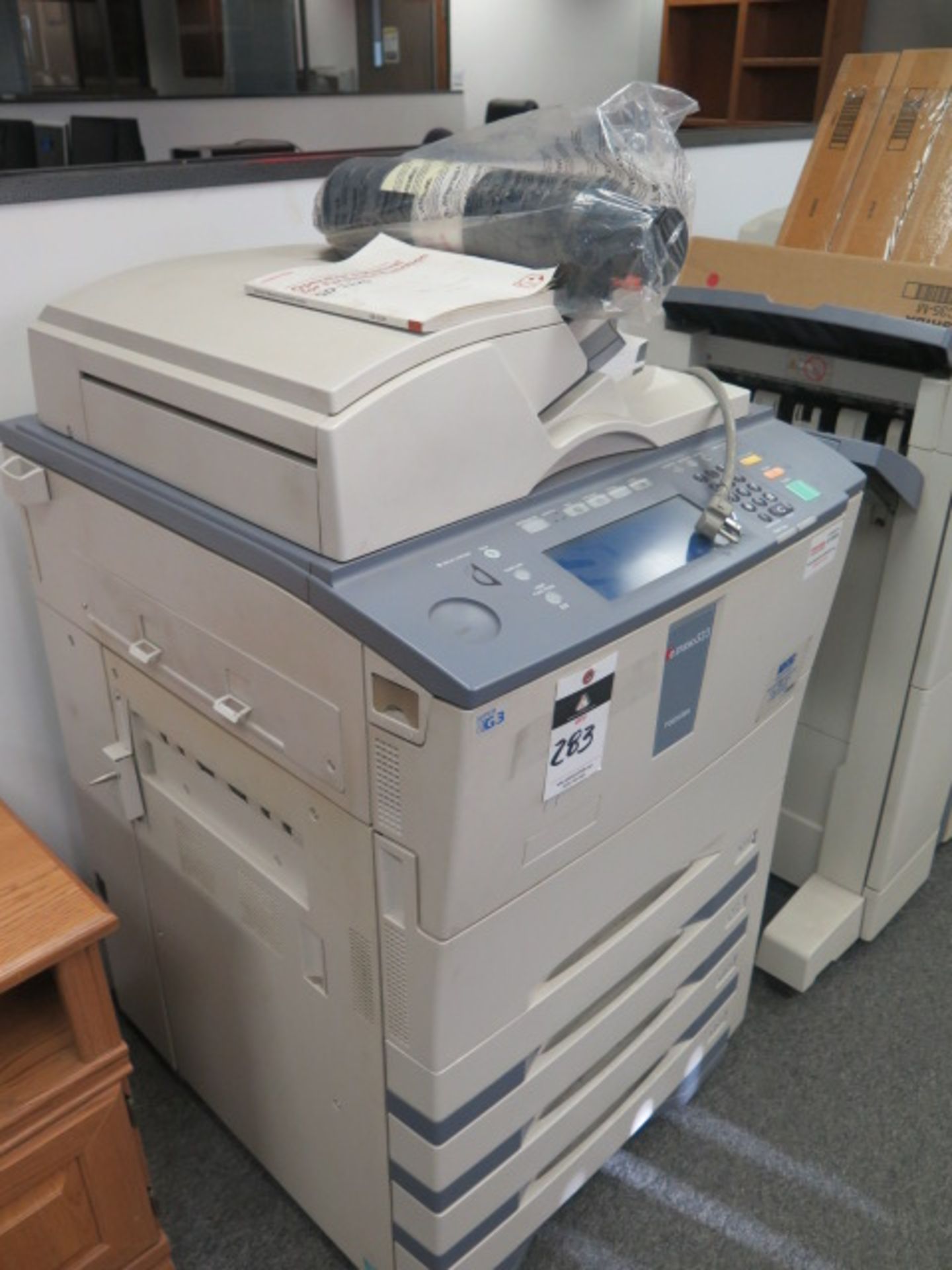 Toshiba e-Studio 523 Office Copy Machine - Image 2 of 3