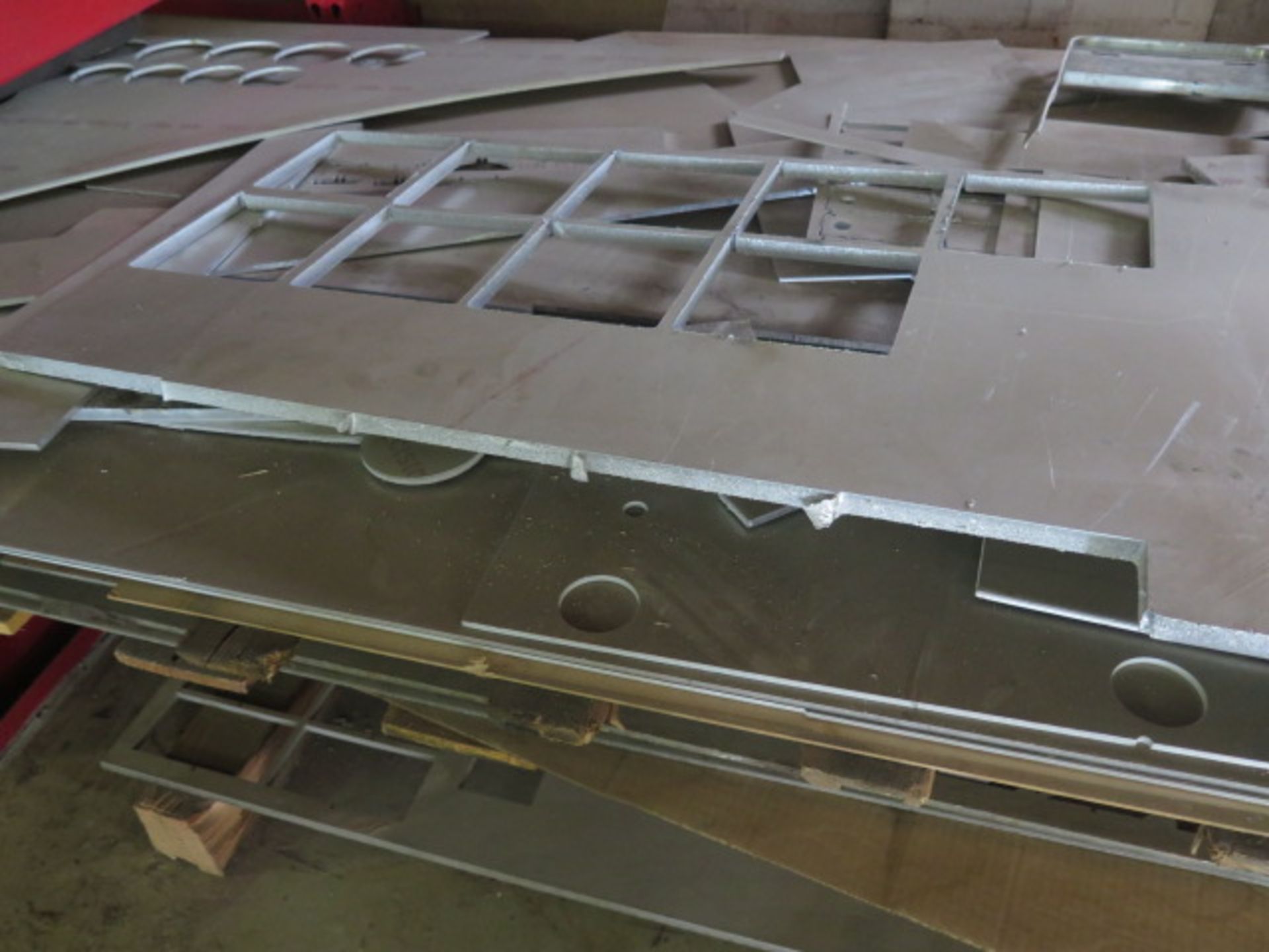 Raw Sheet Stock Aluminum and Stainless (ON 3 RACKS) - Image 2 of 11