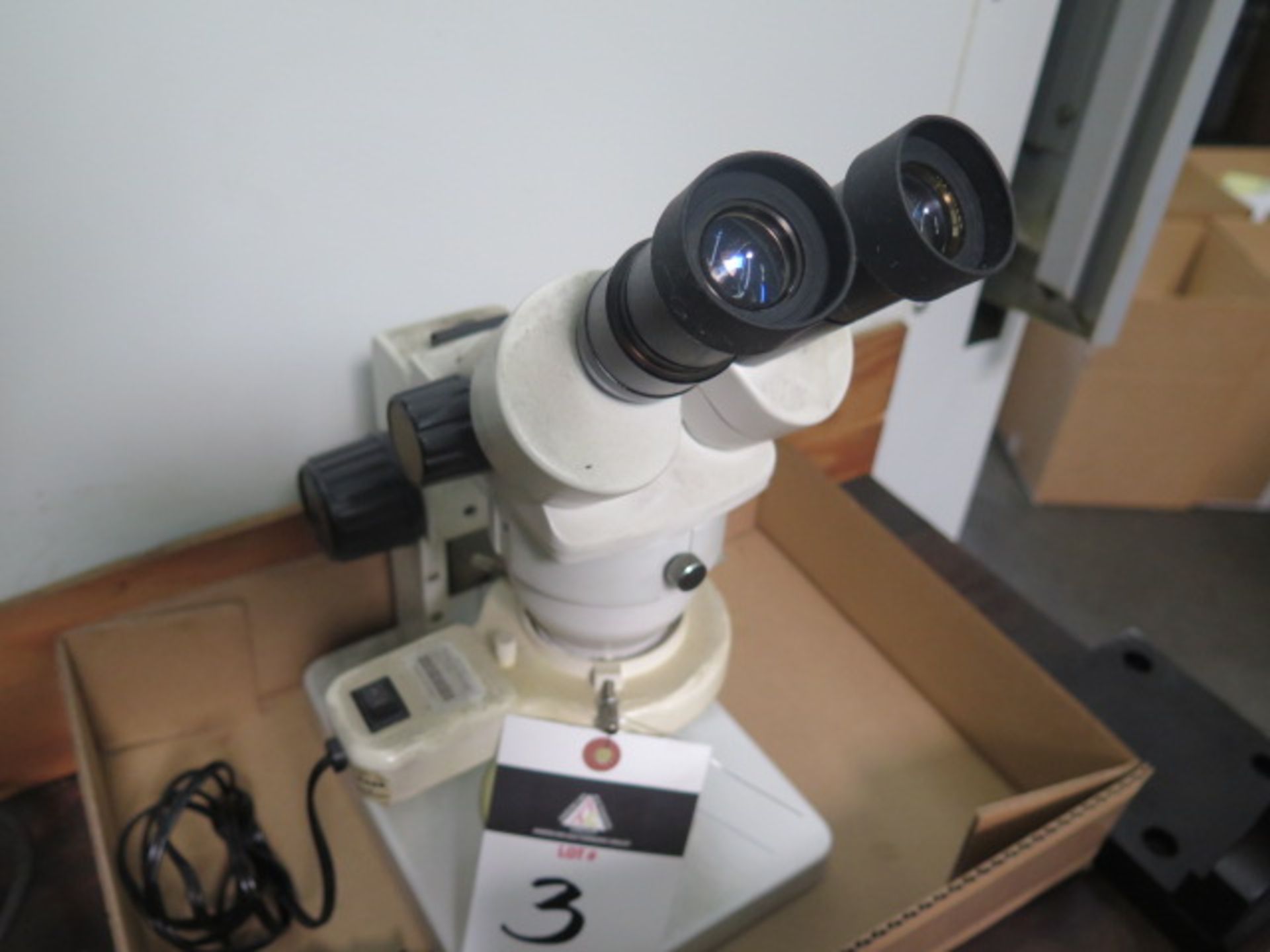 Wesco Stereo Microscope w/ Light Source - Image 3 of 3