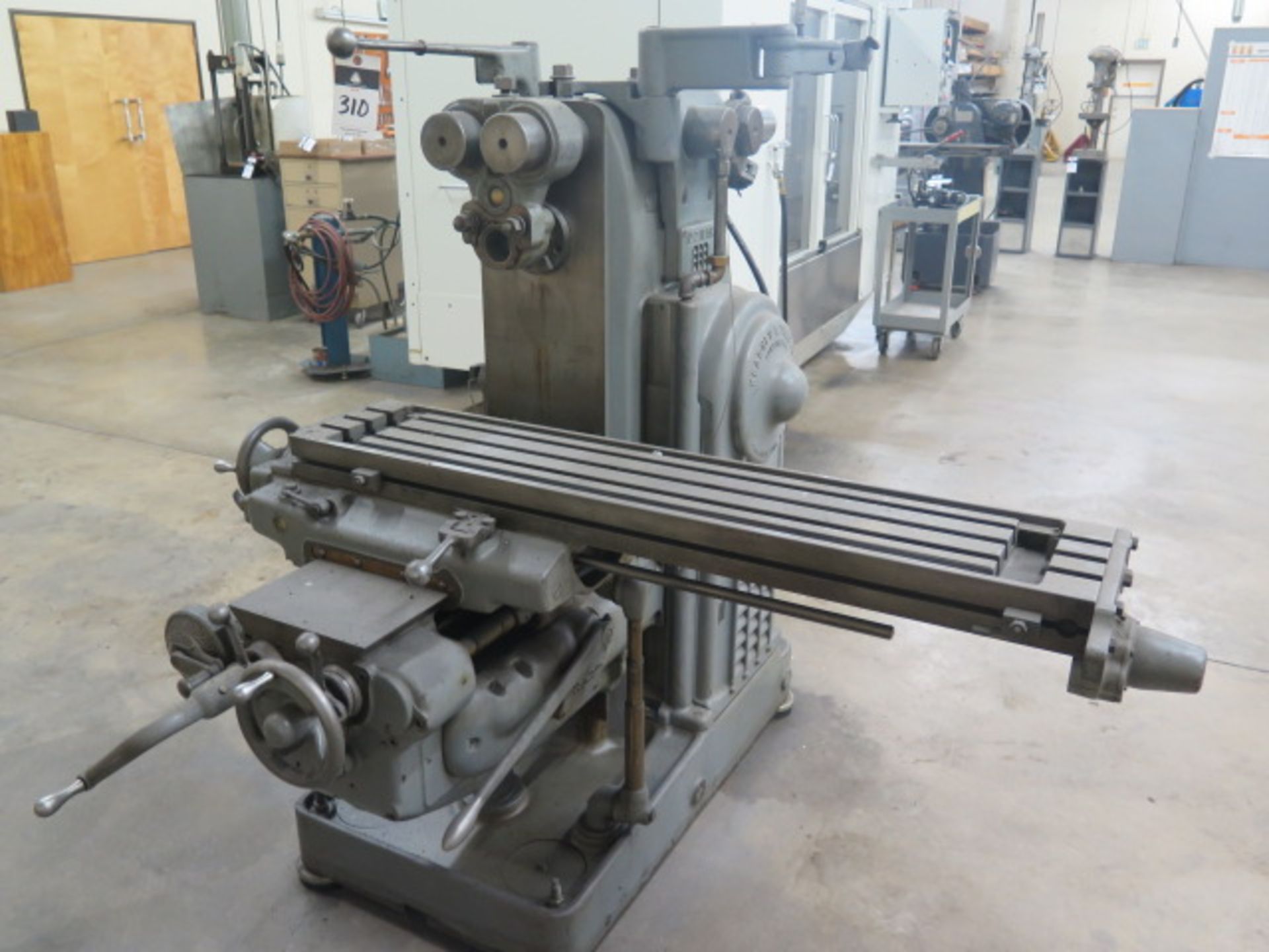 Kearney & Trecker Milwaukee No. 2 Plain mdl. H Horizontal Mill s/n 3/5989 w/ 35-1400 RPM, 50-Taper - Image 4 of 5