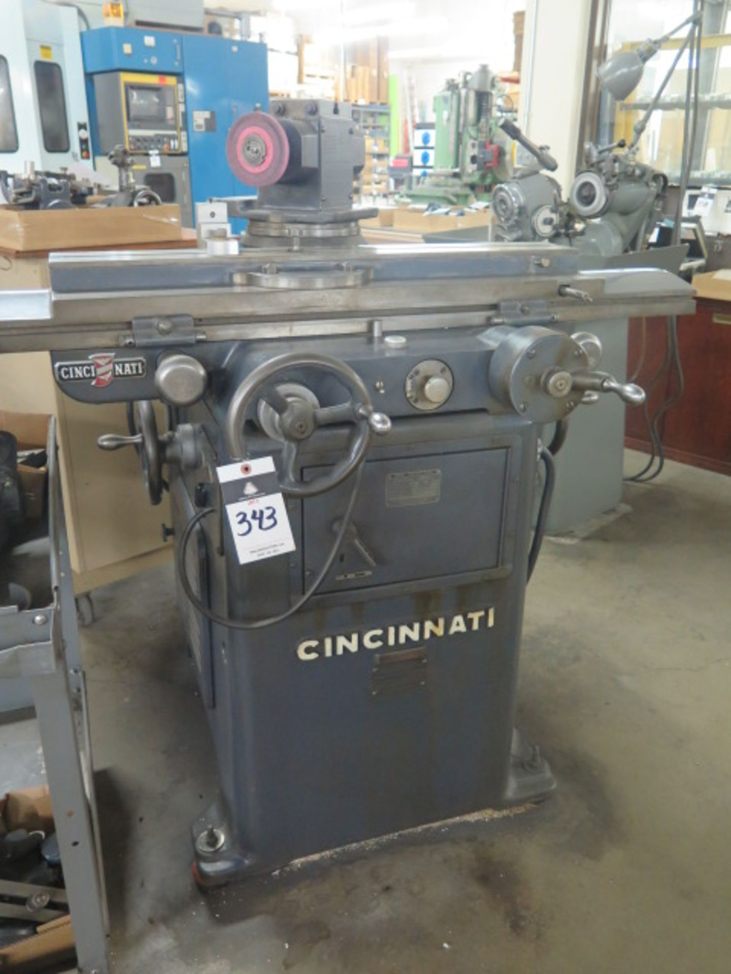 Cincinnati Universal Tool & Cutter Grinder s/n 1D2T1W-80 w/ ID Grinding Attachment, Compound