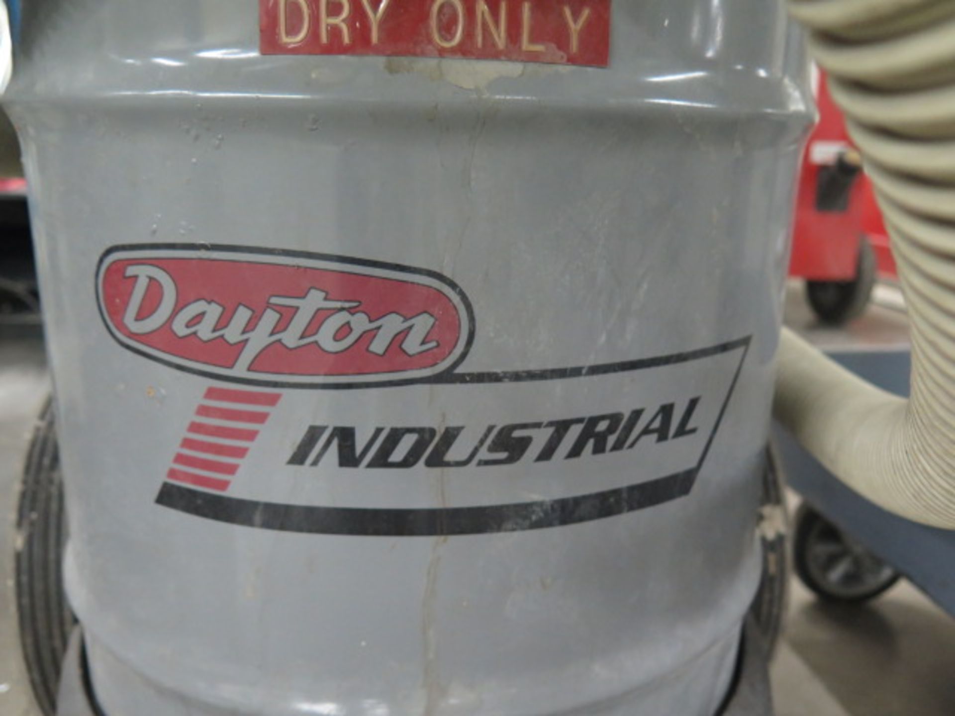 Dayton Shop Vac and Barrel Style Vac - Image 2 of 5