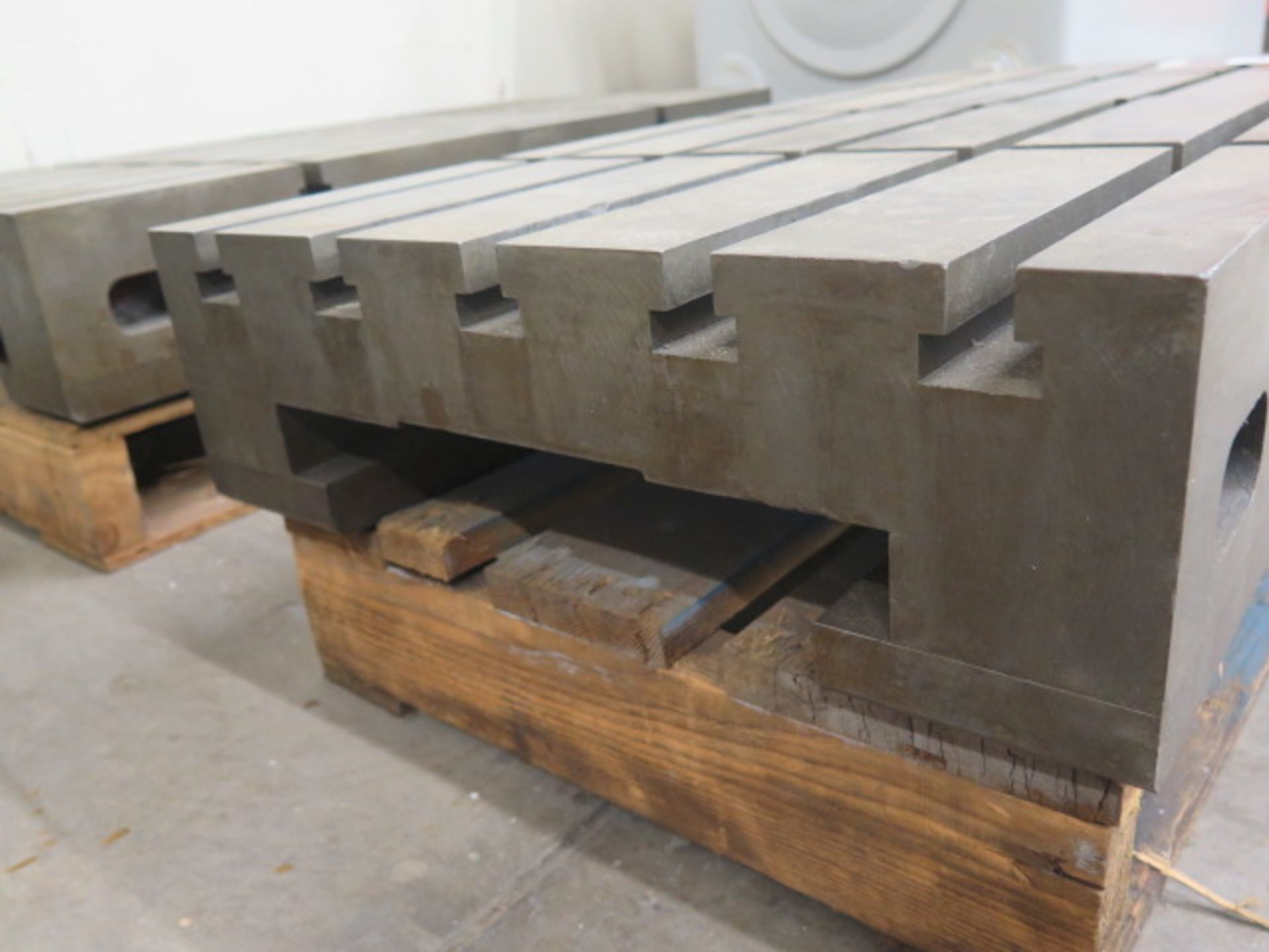 18” x 18” Pallets (4) - Image 2 of 5