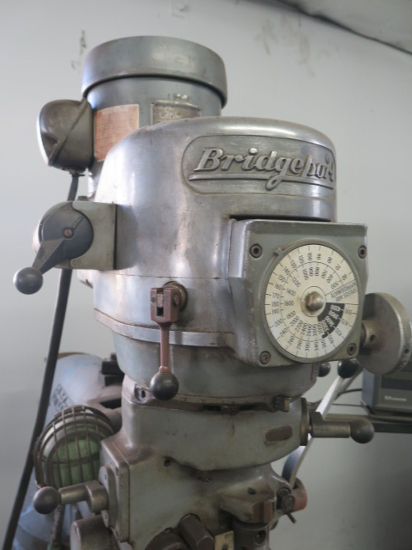 Bridgeport Vertical Mill s/n 164112 w/ Mitutoyo KA Counter Programmable DRO, 1.5Hp Motor, 60-4200 - Image 3 of 8