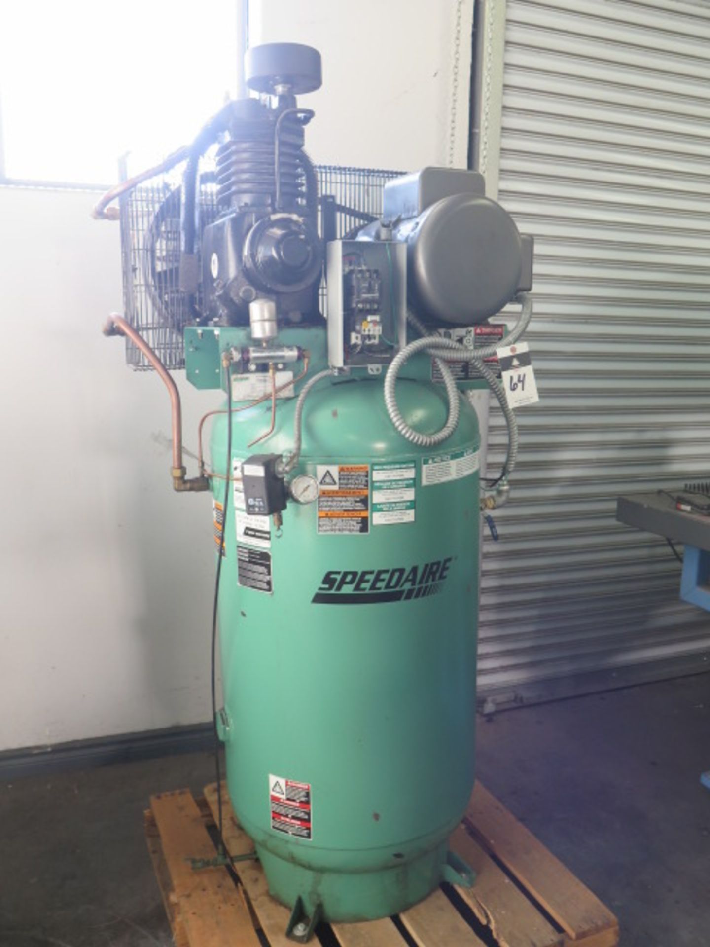 Speedaire 7.5Hp Vertical Air Compressor w/ 80 Gallon Tank