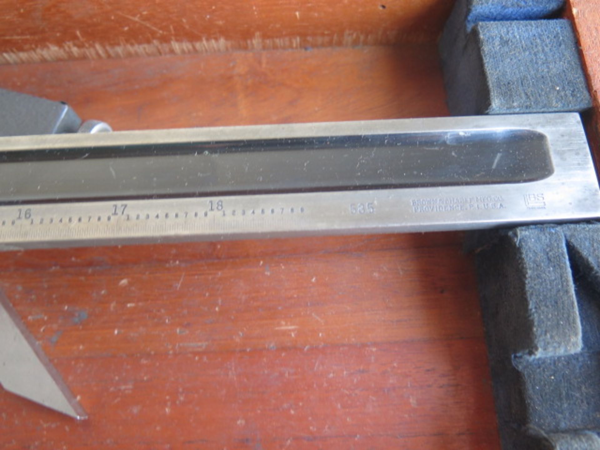 Brown & Sharpe 18" Vernier Height Gage - Image 2 of 3