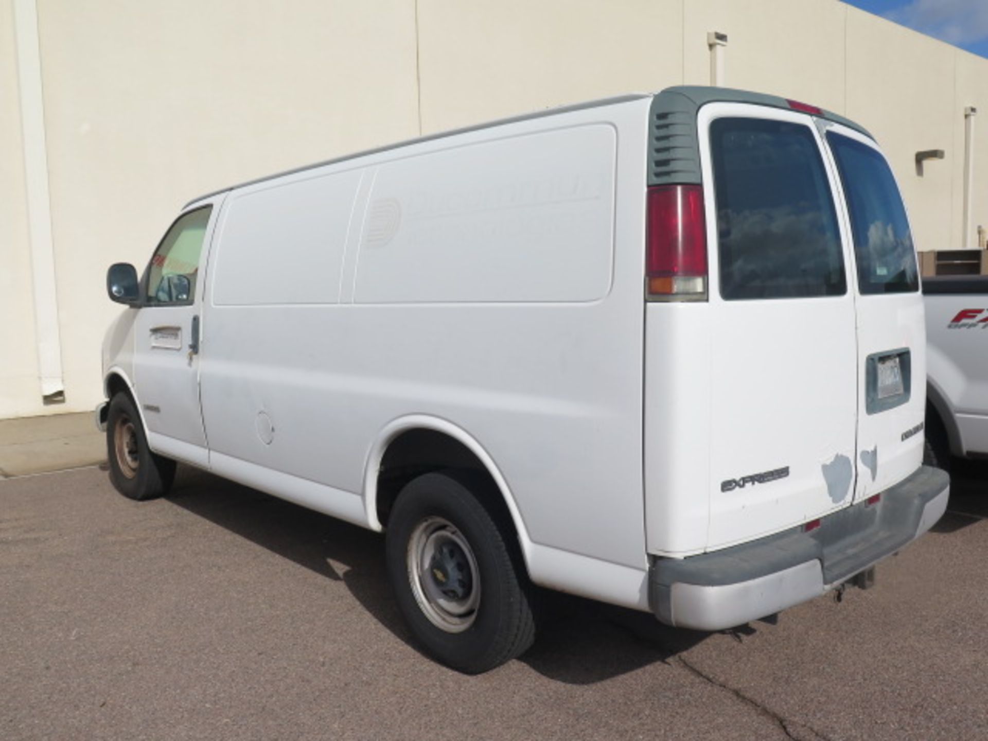 2000 Chevrolet 2500 Cargo Van Lisc CB43303 w/ Gas Engine, Automatic Trans, AC, 108,882 Miles, VIN# - Image 3 of 10