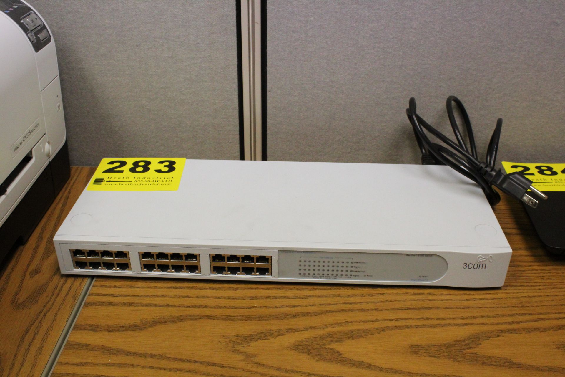 3COM MODEL 3C16471 24-SWITCH ROUTER