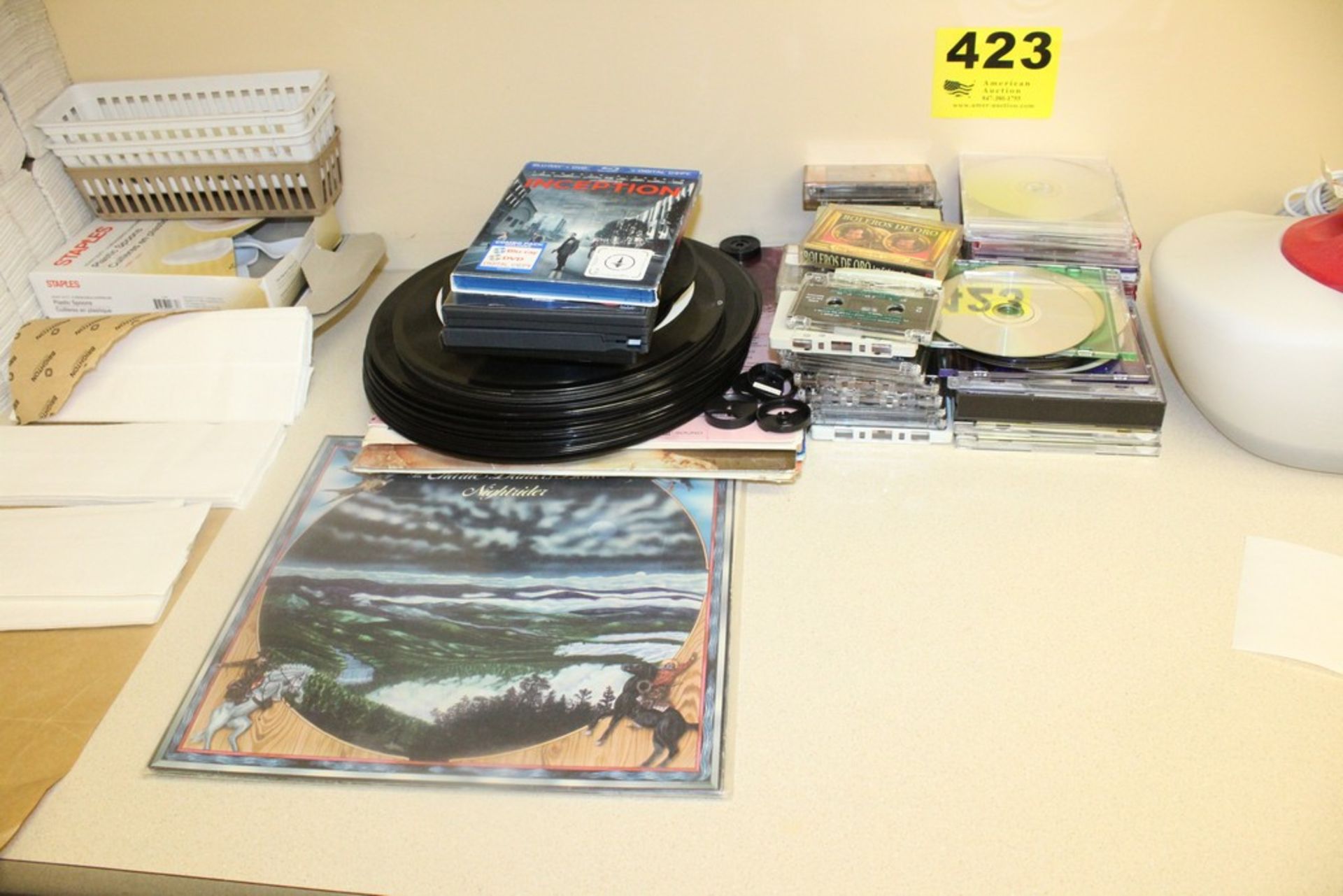 LARGE ASSORTMENT OF DVD'S, CD'S, CASSETTES AND PHONOGRAPH RECORDS(33, 45 AND 78 RPM)