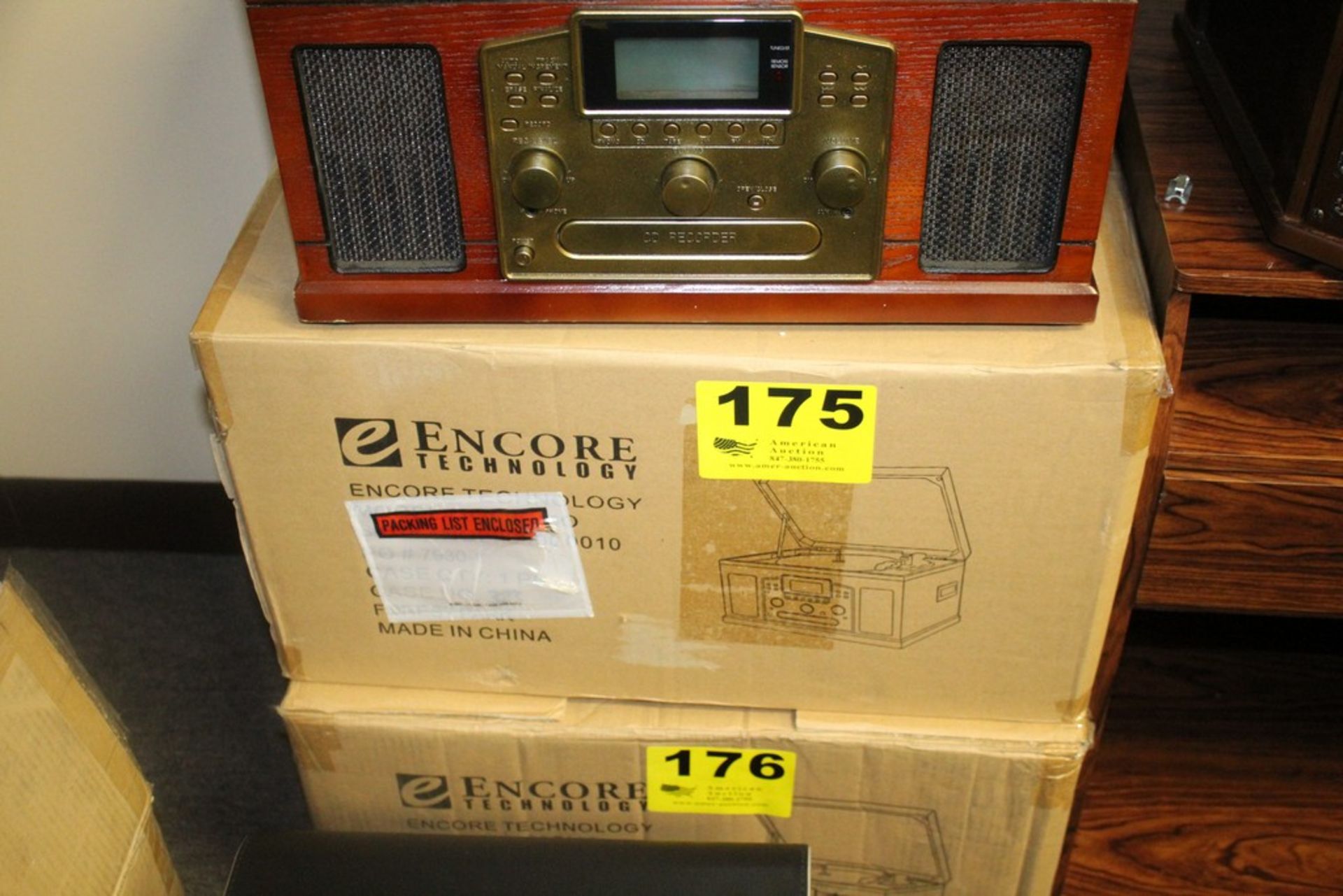 ENCORE MODEL 9369OMO TURNTABLE, AM/FM, CASSETTE AND CD RECORDER - Image 2 of 2