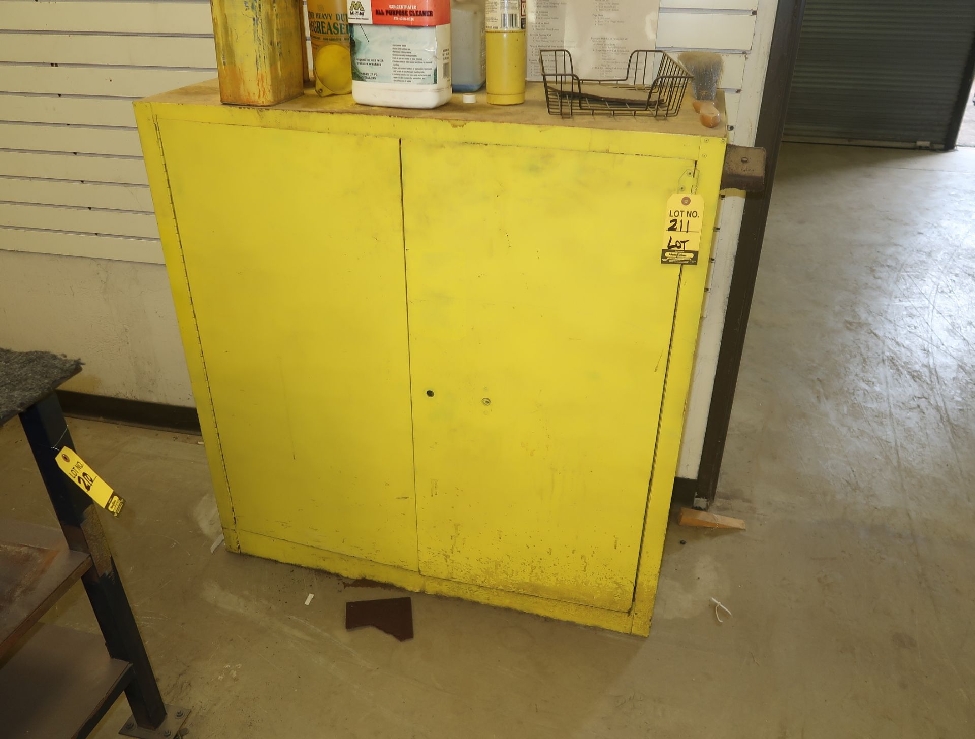 LOT FLAMMABLE CABINET W/ CONTENTS