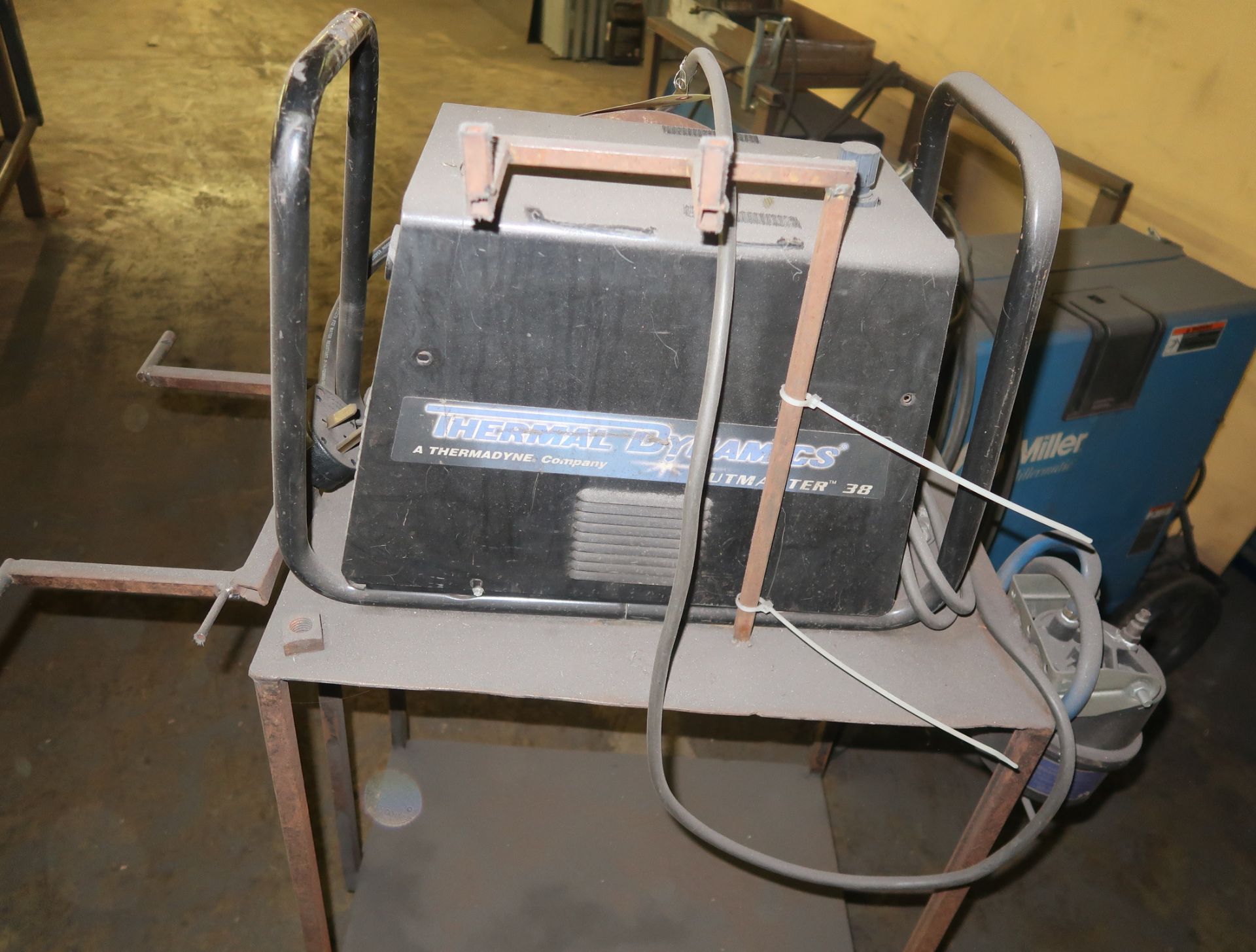 THERMAL DYNAMICS PLASMA CUTTER