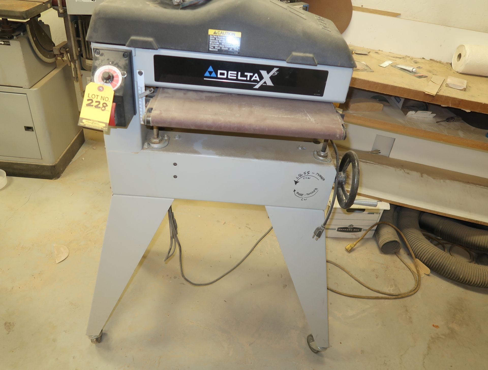 DELTA 18" DRUM SANDER MDL. 31-255X