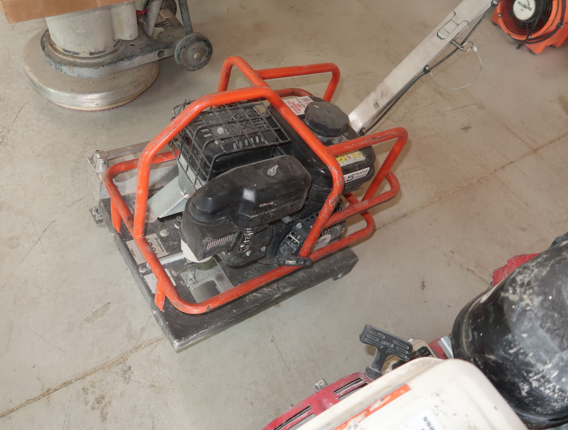 HUSQUARNA CONCRETE SAW MDL. SOFF-CUT150 W/ SUBARU ENG. - Image 2 of 2