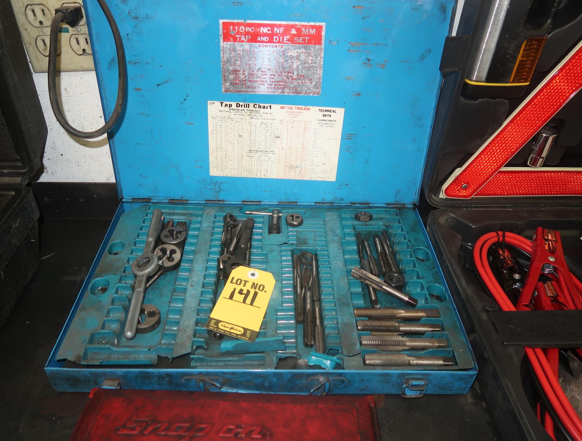 110 PC TAP & DIE SET