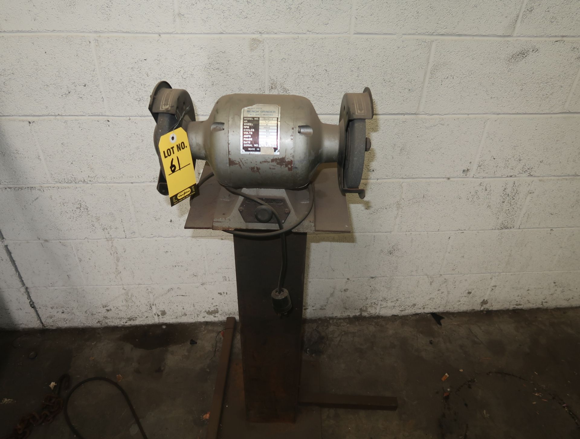 6" BENCH GRINDER W/ STAND