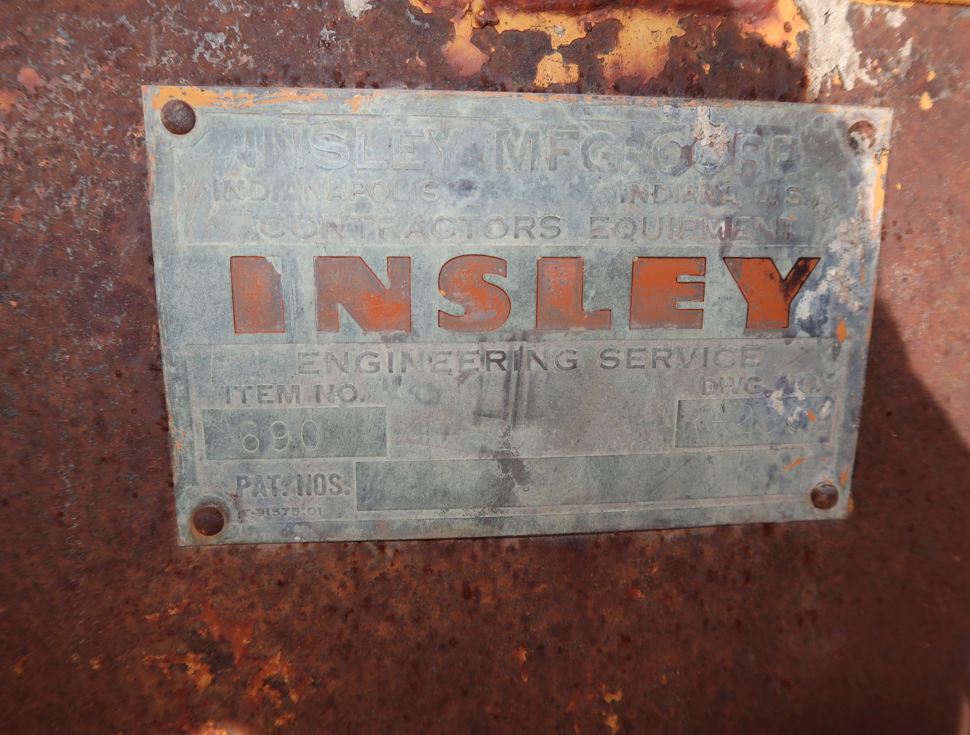 INSLEY CONCRETE BUCKET - Image 2 of 2