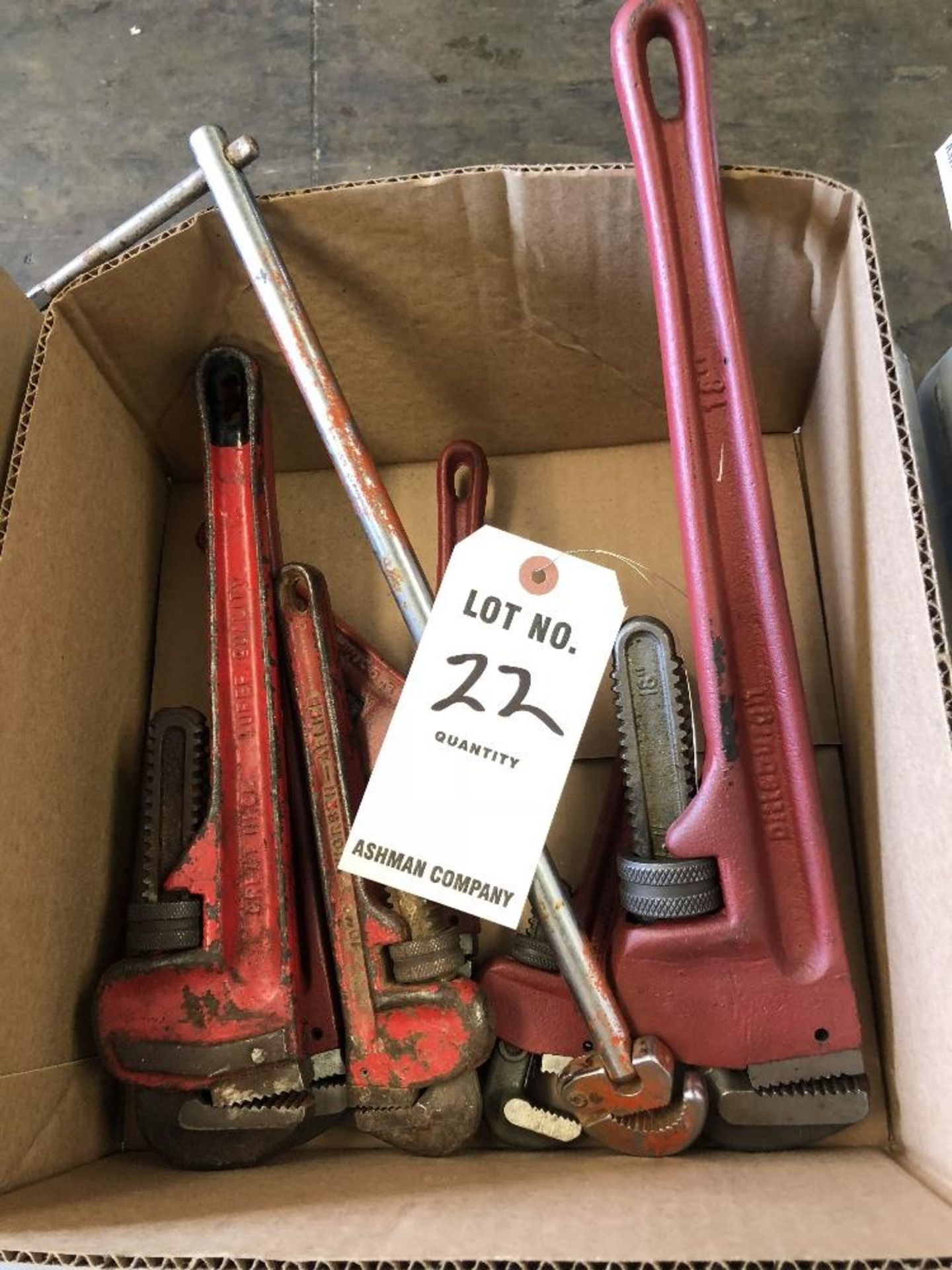 (LOT) MISCELLANEOUS PIPE WRENCHES