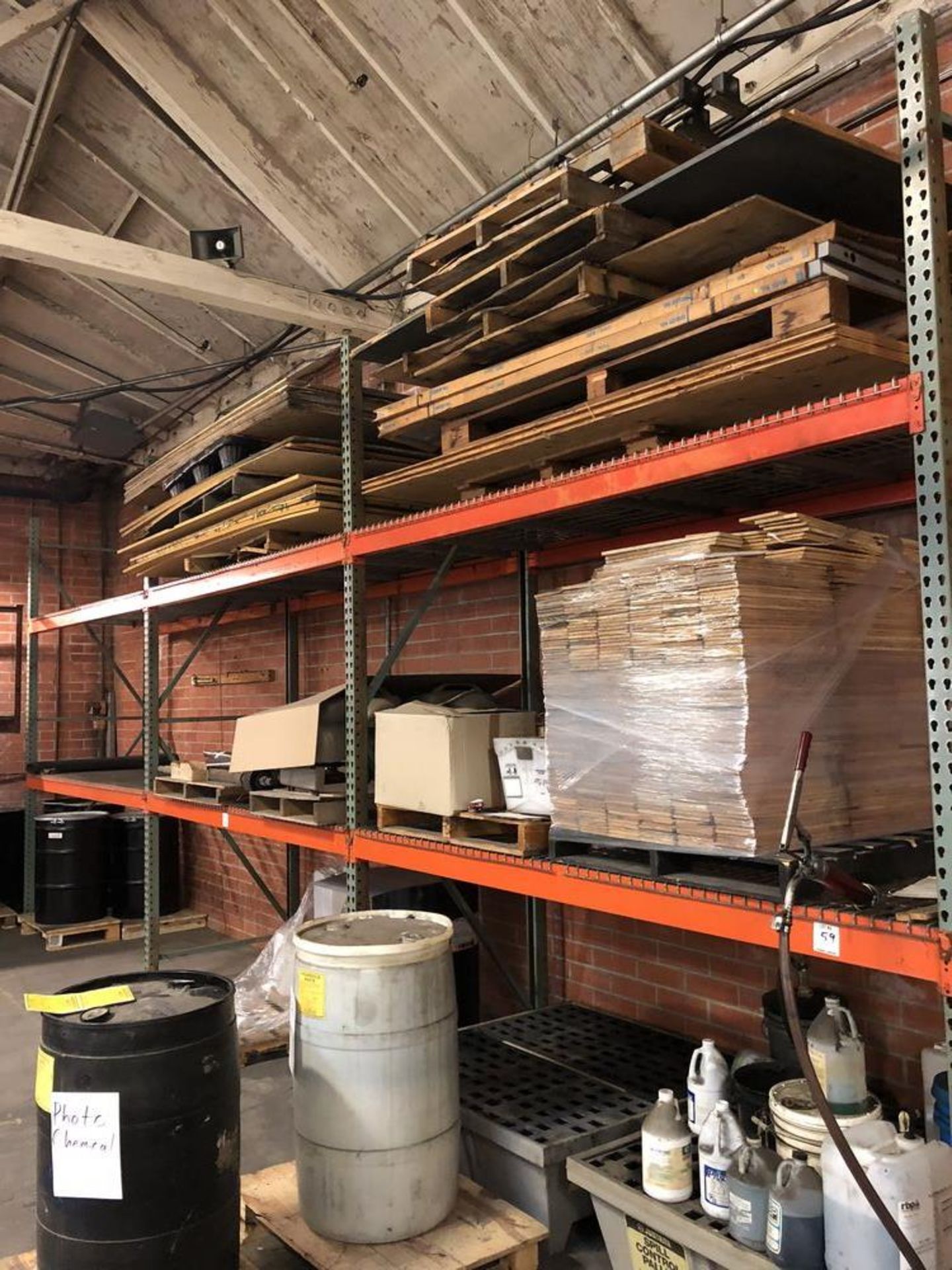 (LOT) 2 SECTION PALLET RACK WITH EXTRA SECTION
