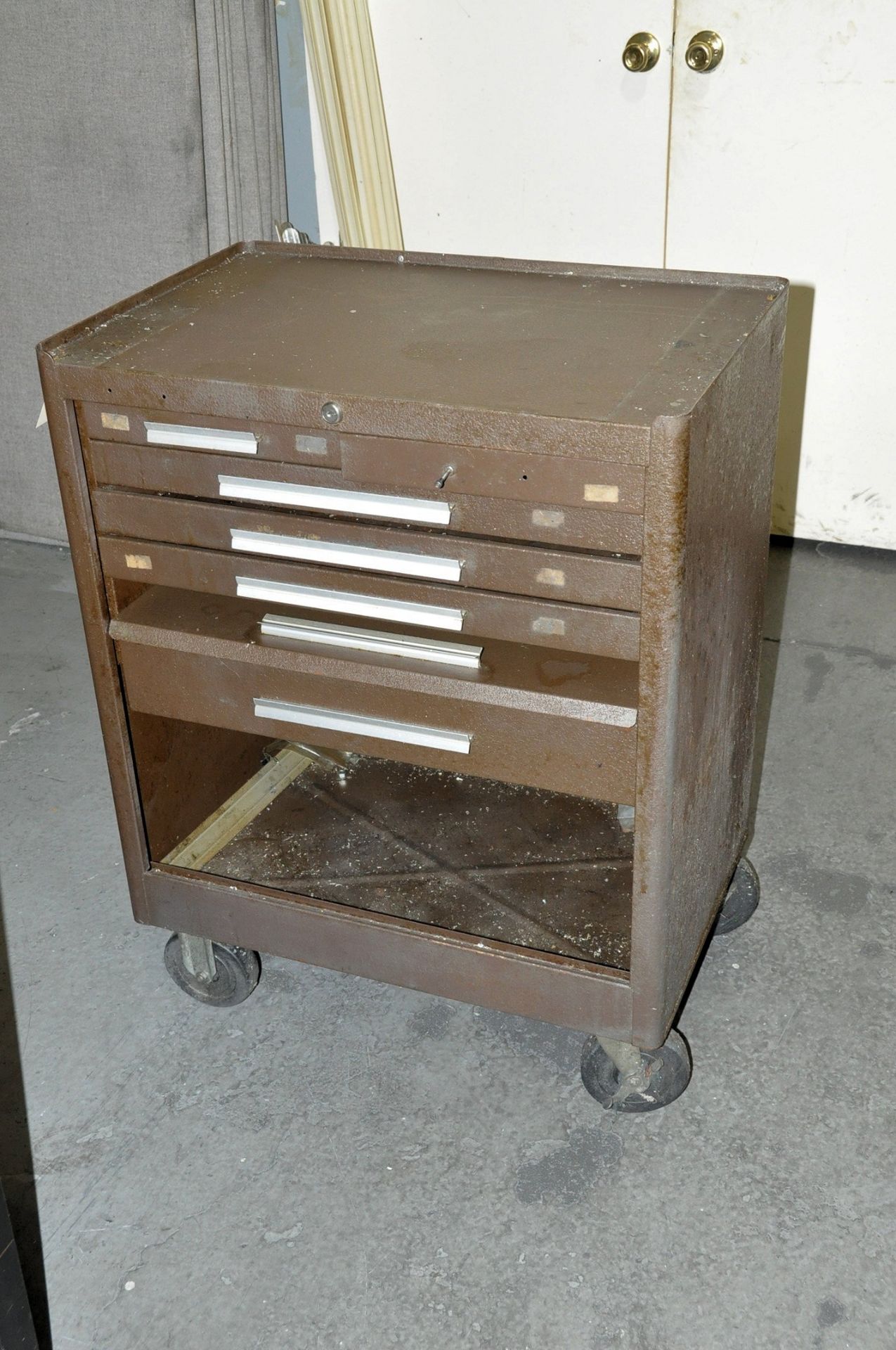 Kennedy Type 6-Drawer Rolling Tool Box