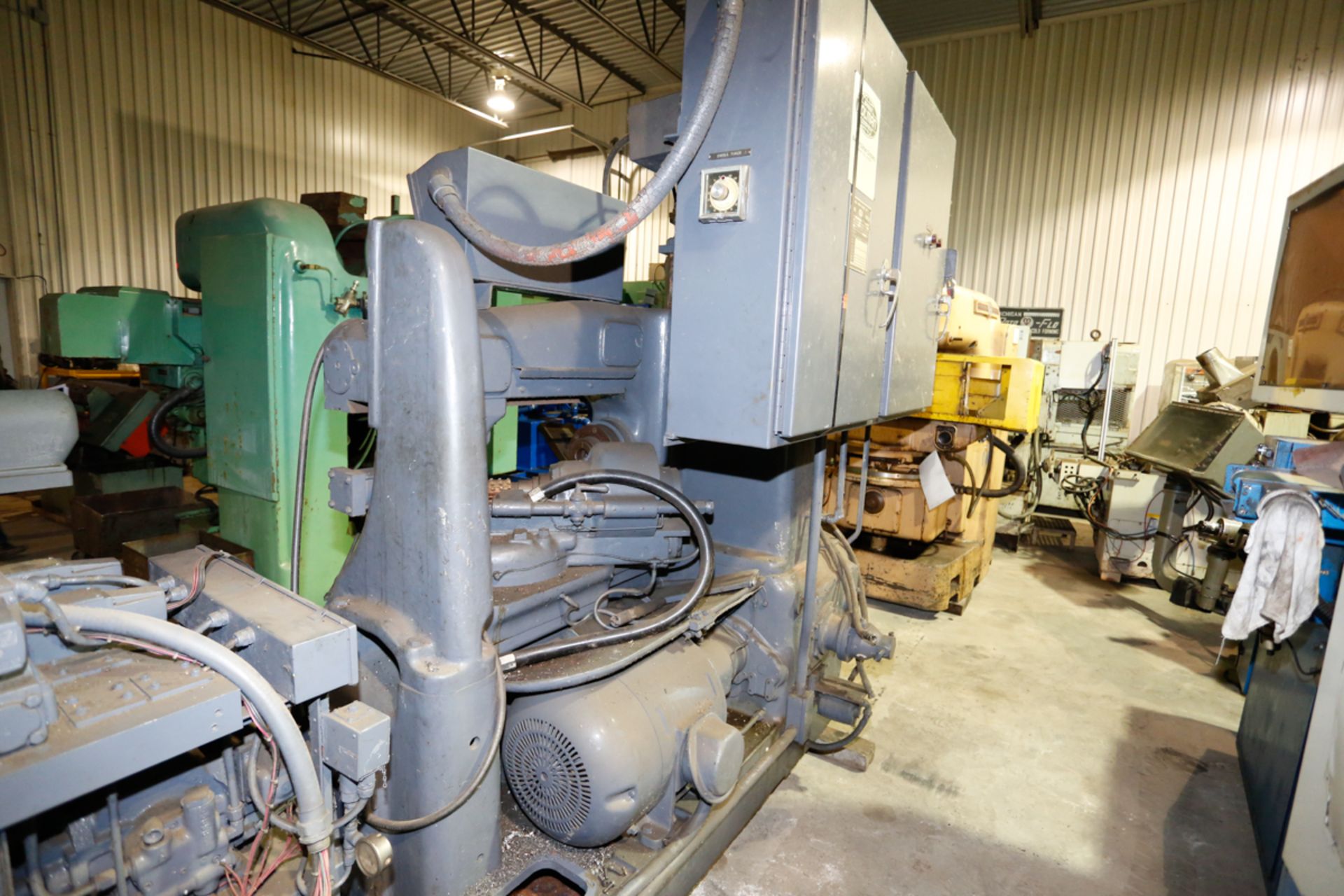 BARBER COLEMAN GEAR HOBBER, S/N: 132R (LOCATED IN RICHMOND, QC) - Image 5 of 7