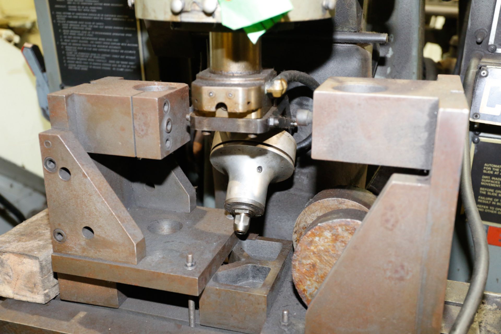 MOORE "G18 CNC SERIES 1000" JIG GRINDER, S/N: G3545 (LOCATED IN RICHMOND, QC) - Image 2 of 7