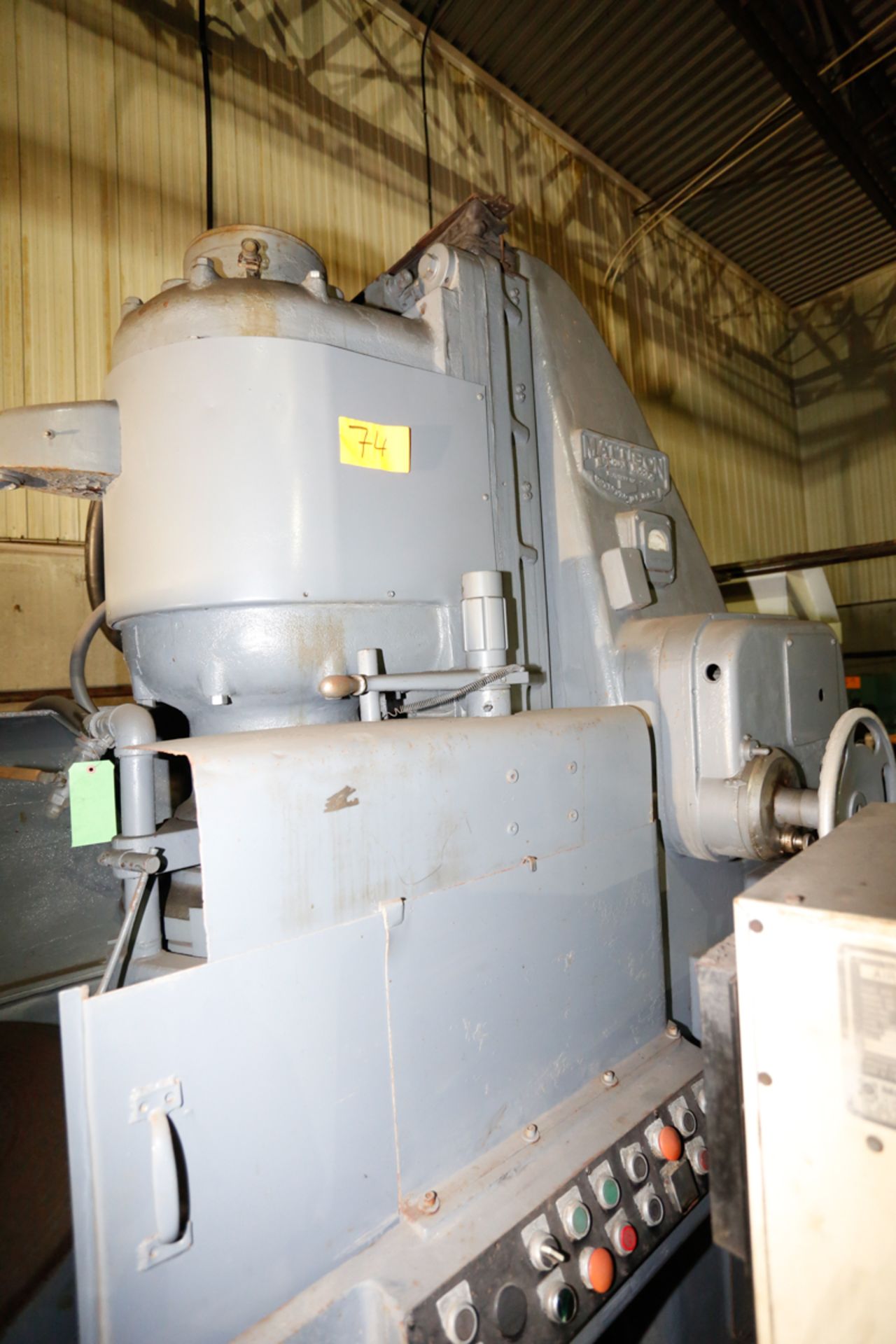 MATTISON #24 ROTARY SURFACE GRINDER,40 HP, 36" CHUCK, S/N 24-120 - LOCATED IN RICHMOND, QC - Image 3 of 5