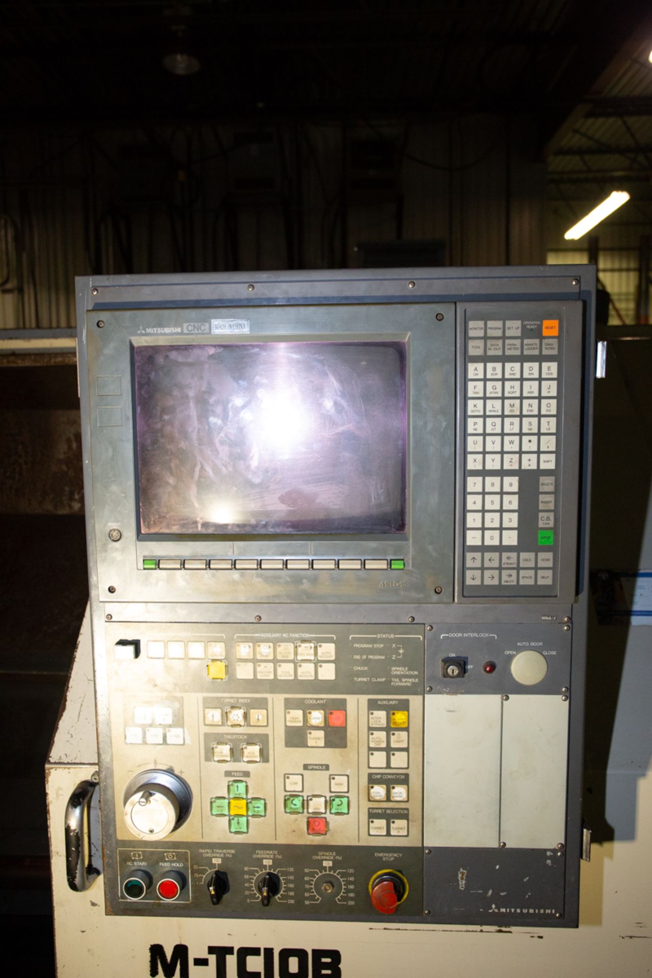 MITSUBISHI "W-TC10B" CNC LATHE, MITSUBISHI CONTROL, 12" CHUCK (1993) (LOCATED IN RICHMOND, QC) - - Image 5 of 8