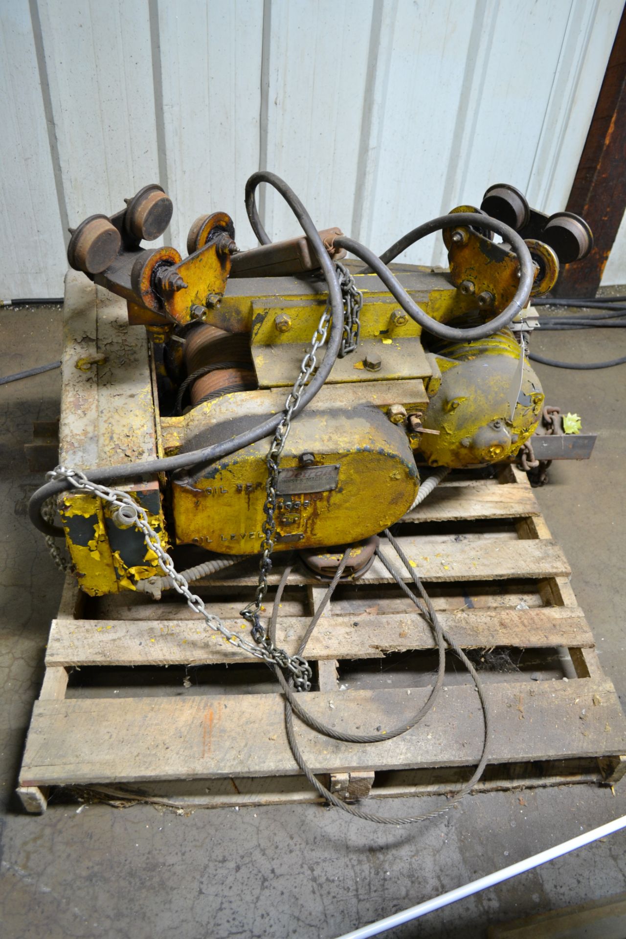 Detroit Hoist & Machine Co. Type M Electric Hoist