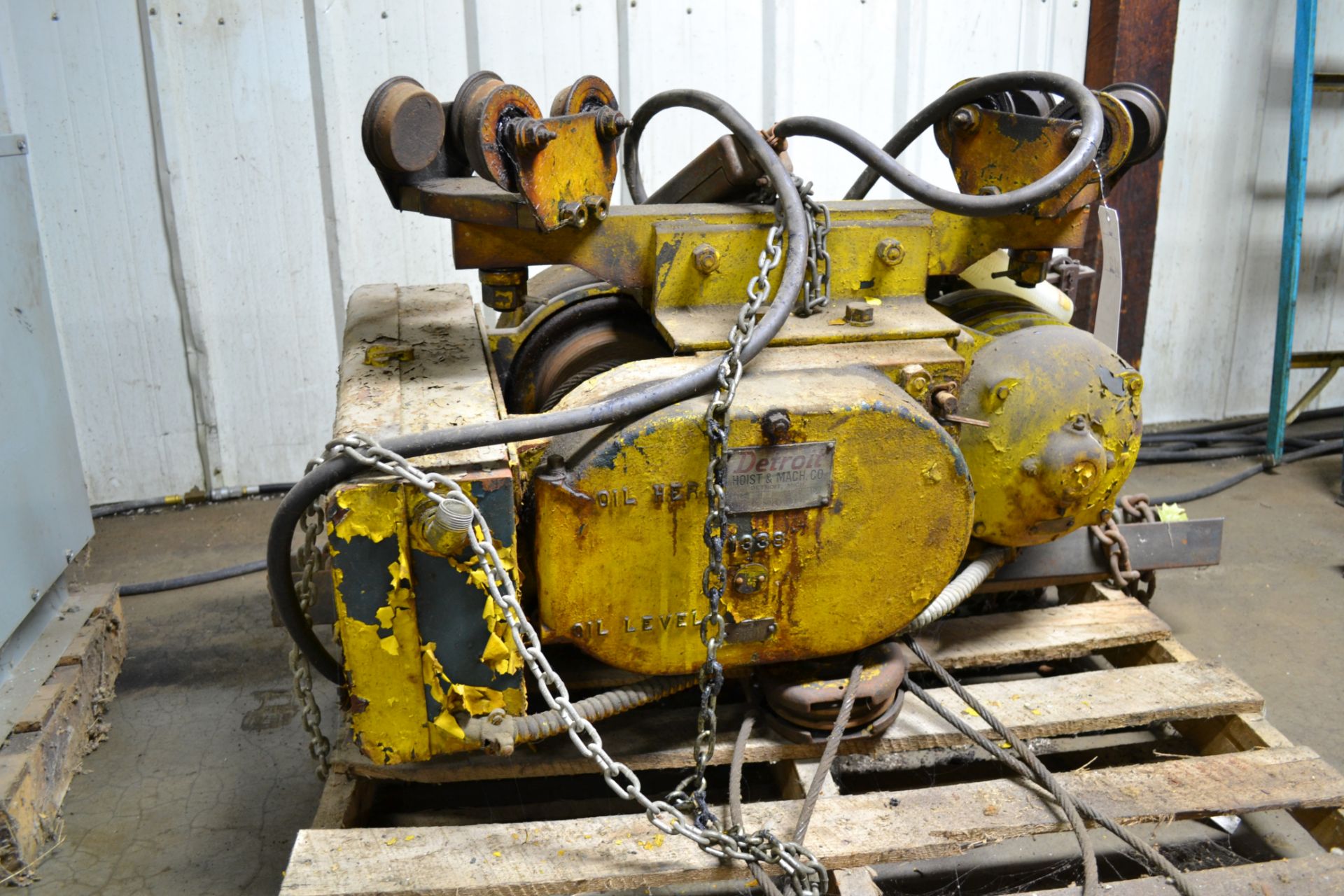 Detroit Hoist & Machine Co. Type M Electric Hoist - Bild 3 aus 3