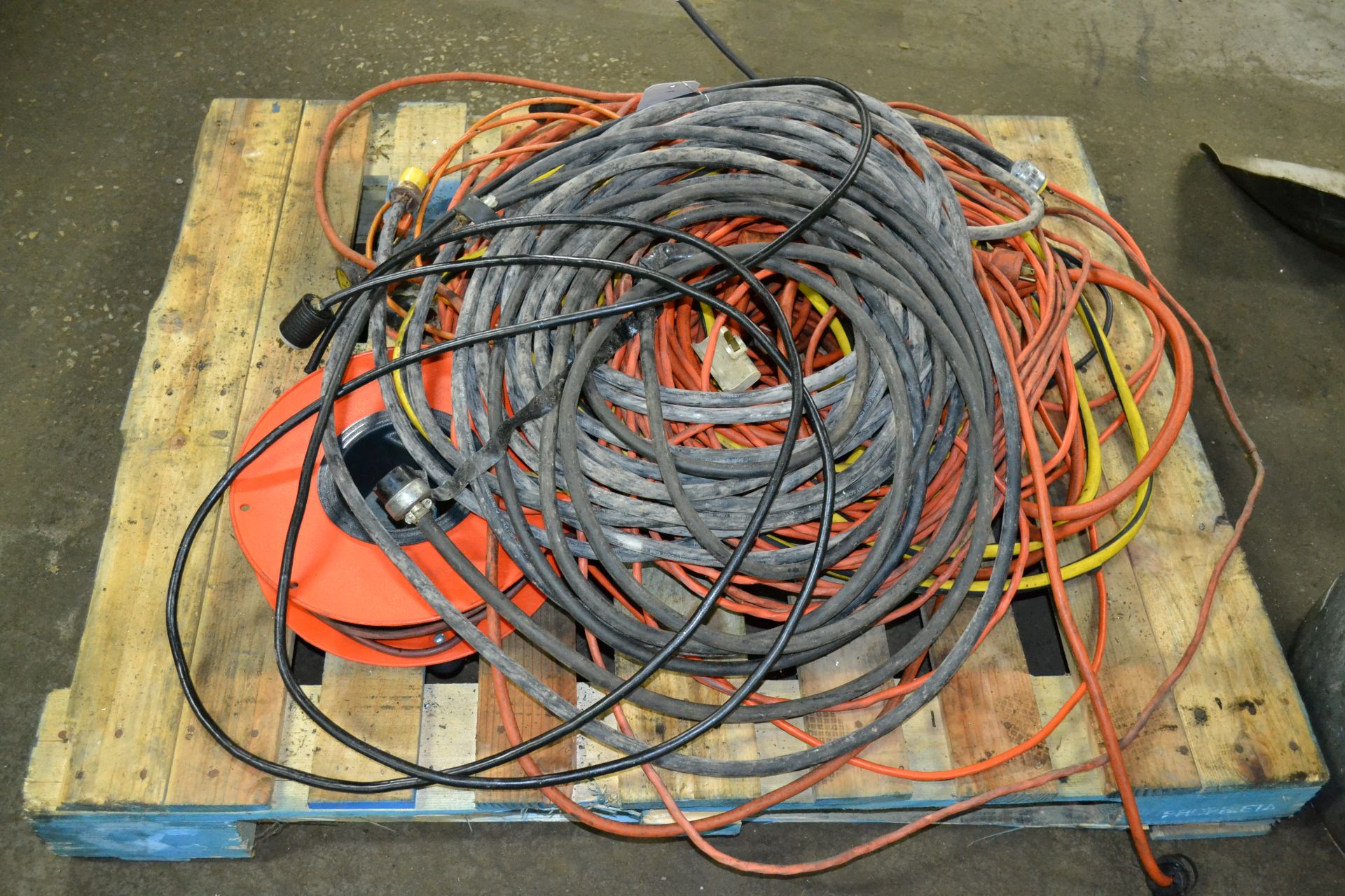 Miscellaneous Extension Cords - Image 2 of 2