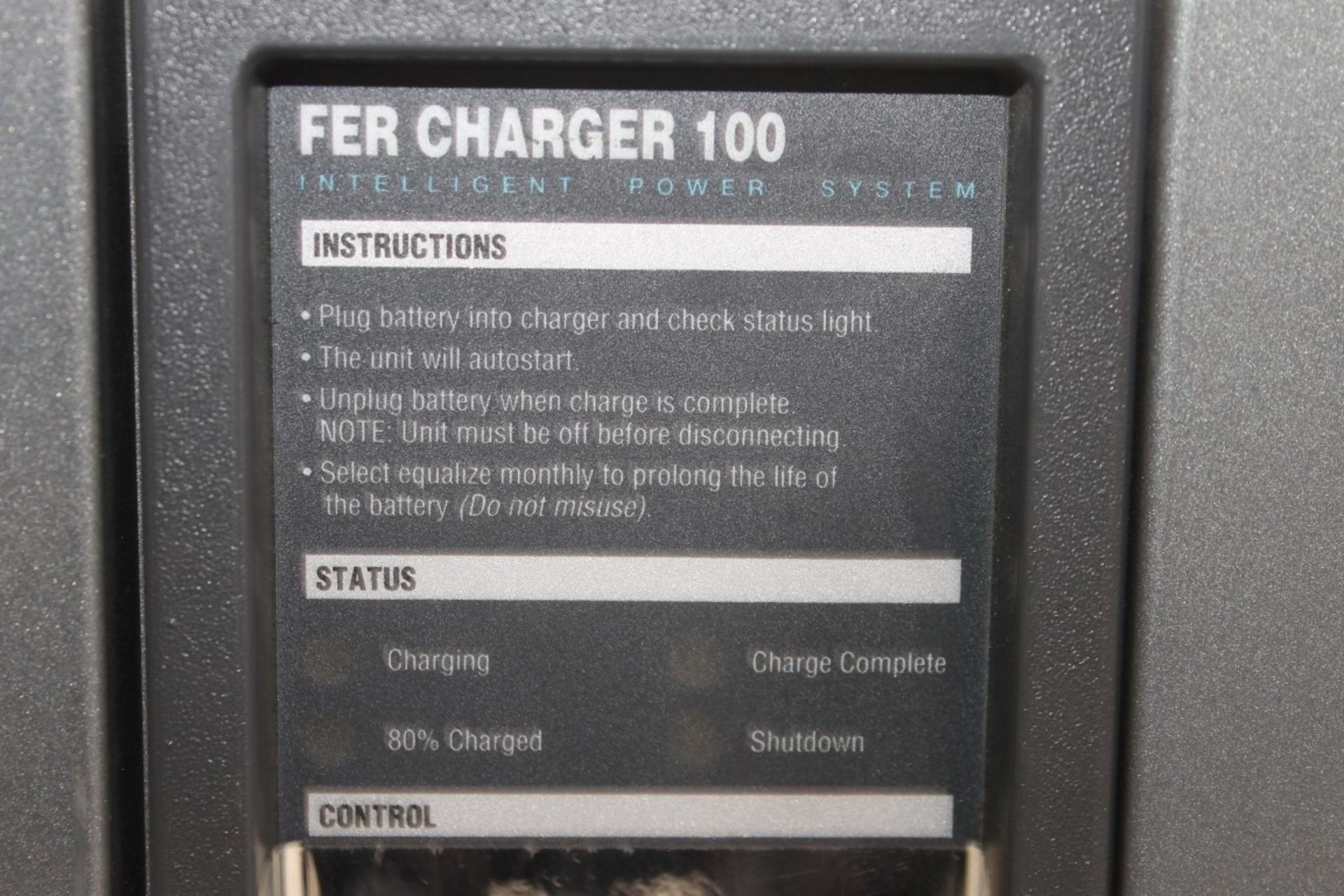 GNB 36 VOLTS BATTERY CHARGER - Image 2 of 4