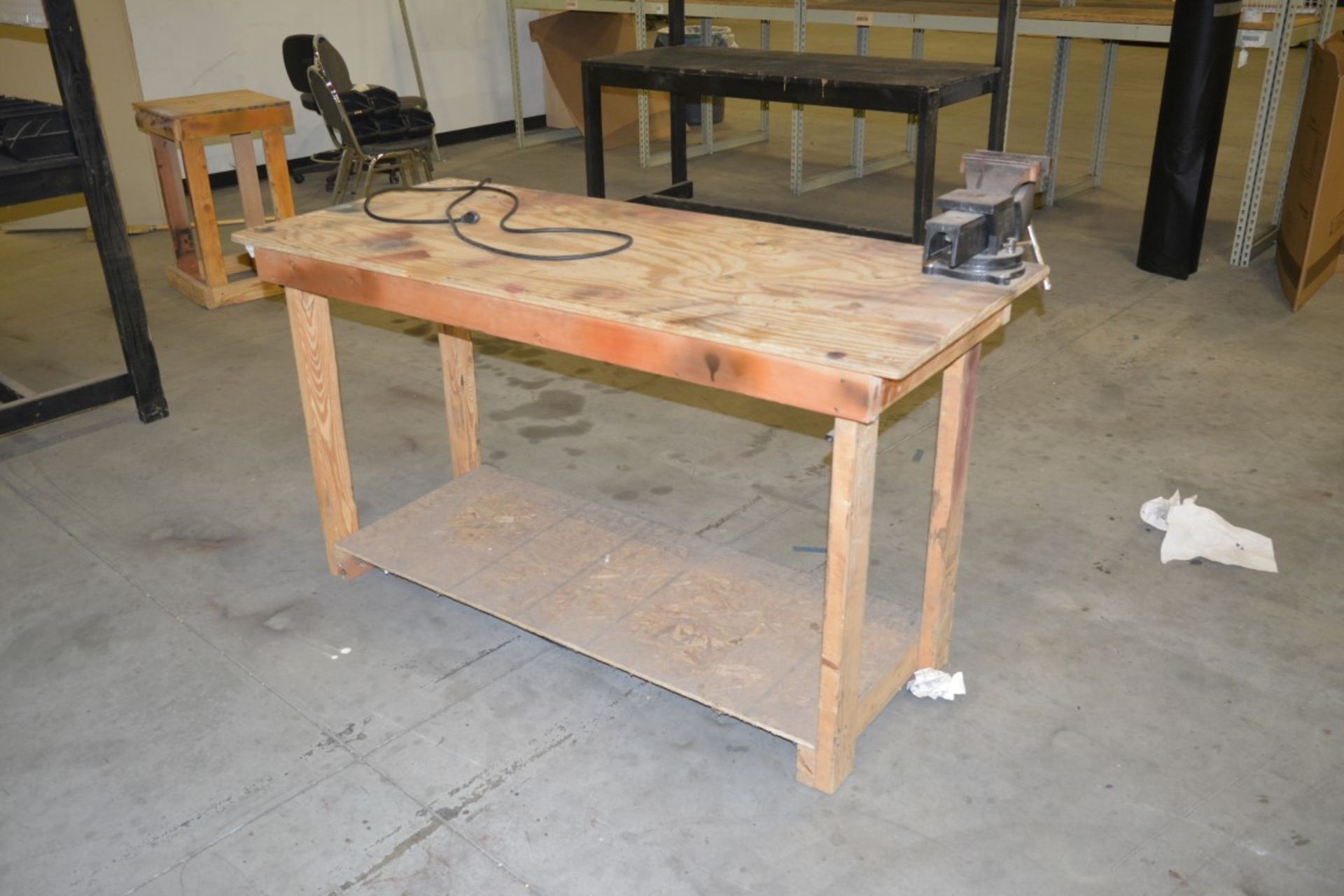 WOODEN WORKBENCH WITH METAL WISE, - Image 2 of 3