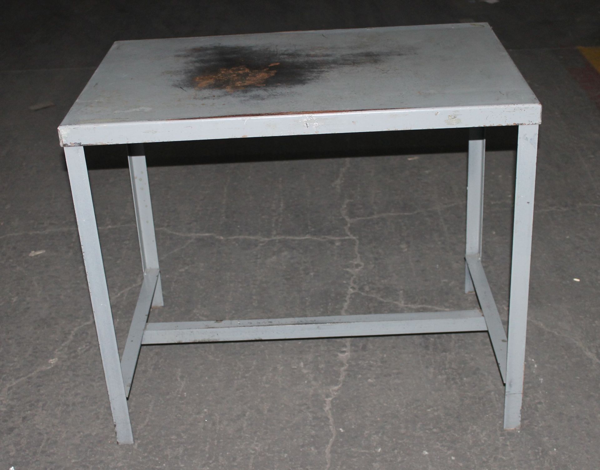 METAL WORK TABLE,