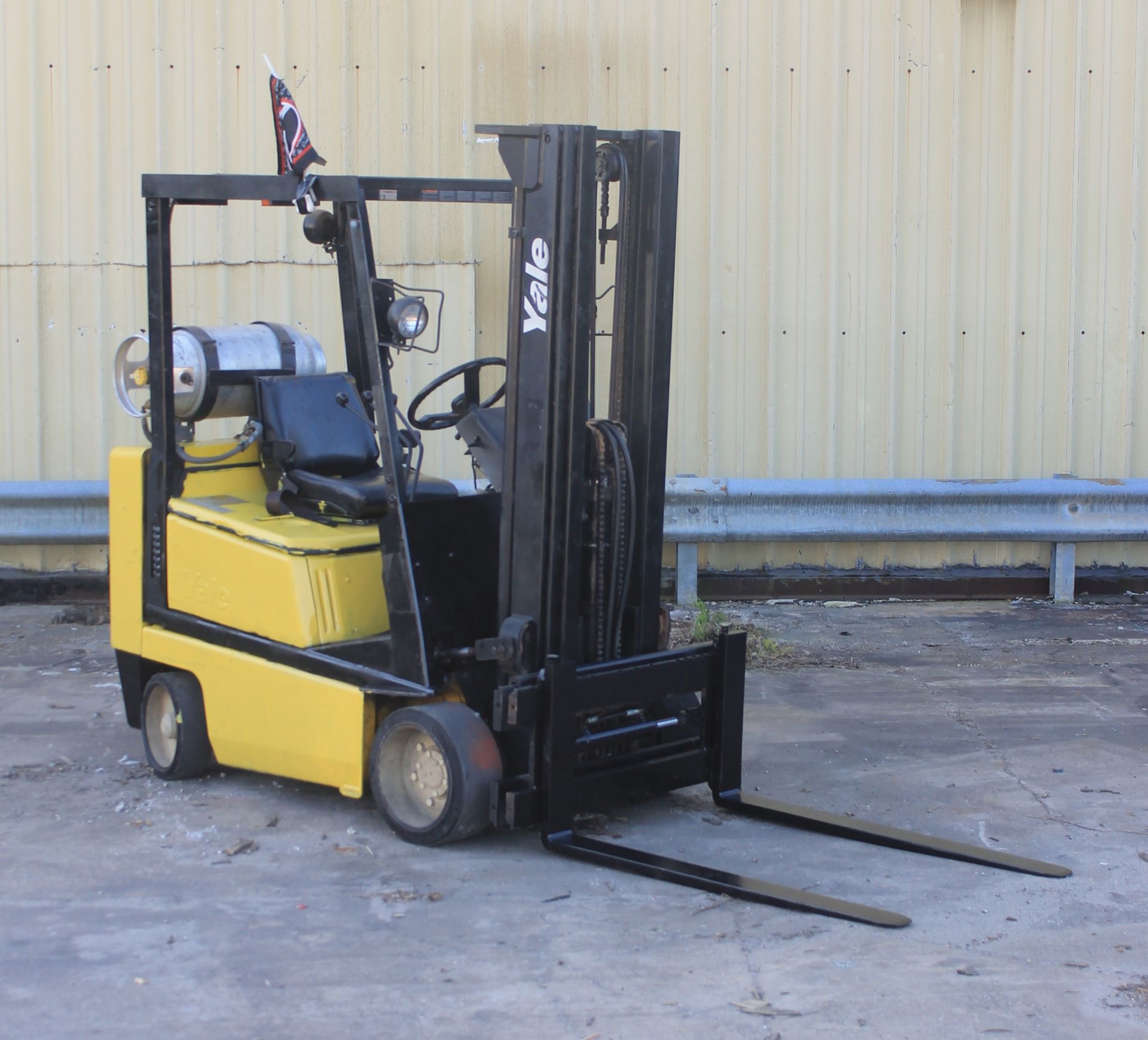 1991 YALE PROPANE FORKLIFT 4000 CAPACITY, 6340 HRS (WATCH VIDEO)