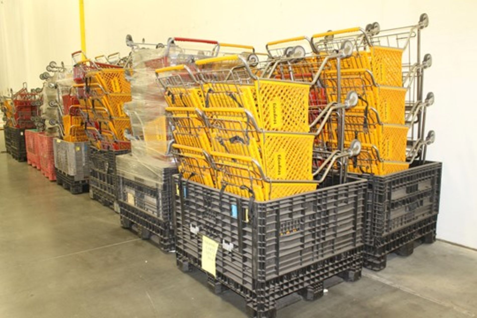 15 PCS OF SHOPPING CART