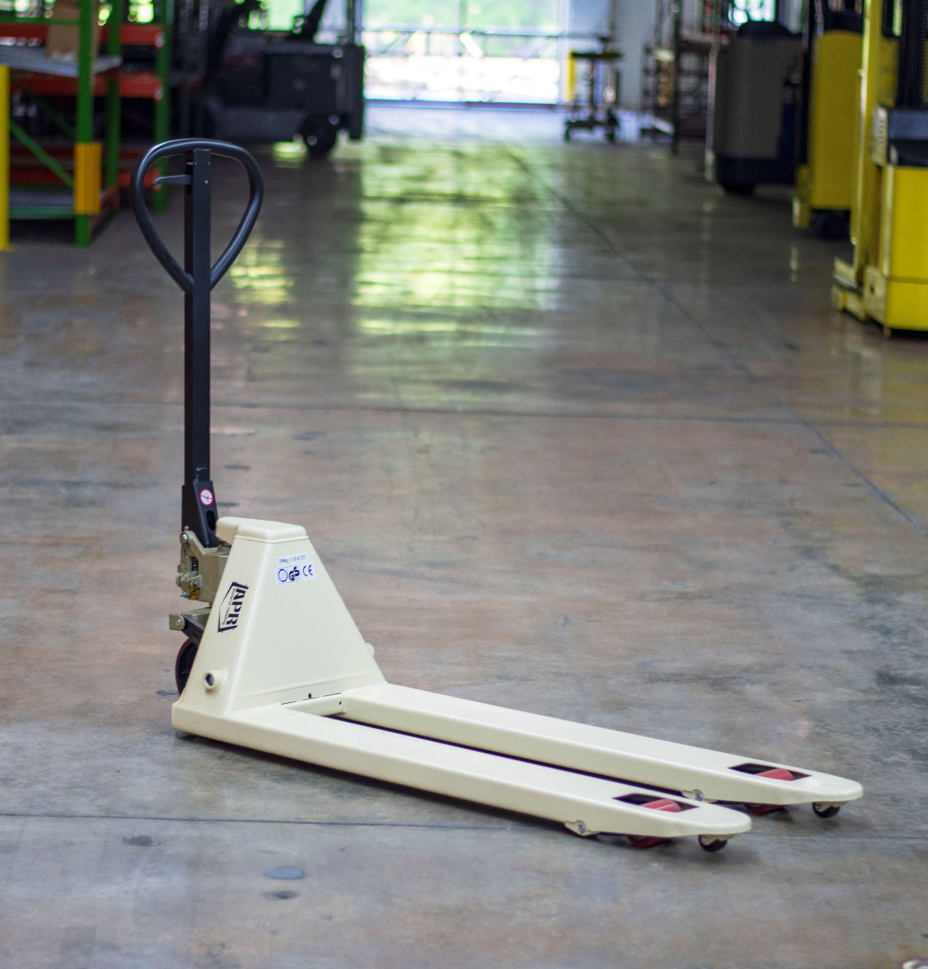 20"W X 48"L BRAND NEW NARROW PALLET JACK - Image 3 of 3