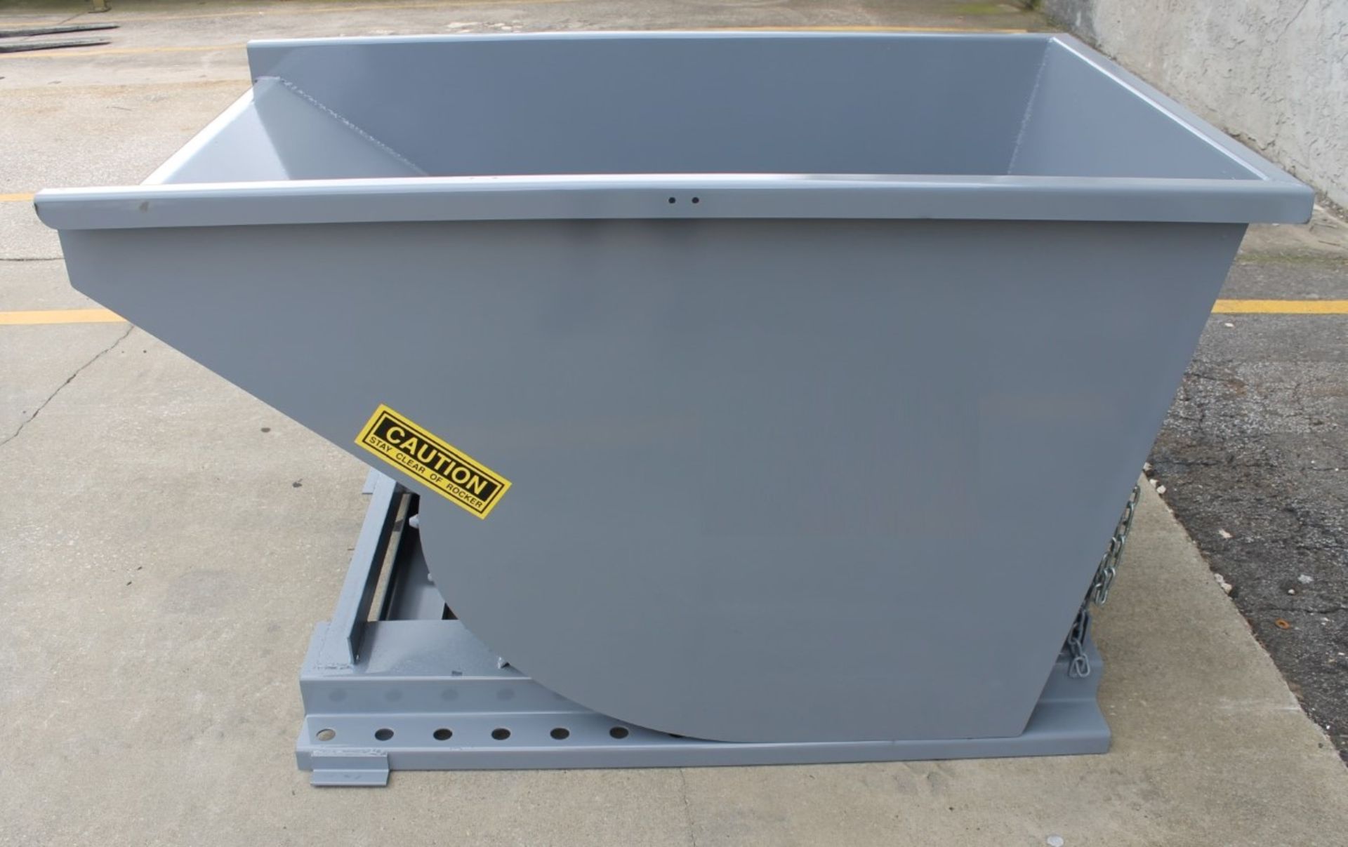 1 CU YARD SELF DUMPING HOPPER (NEW) - Image 2 of 4