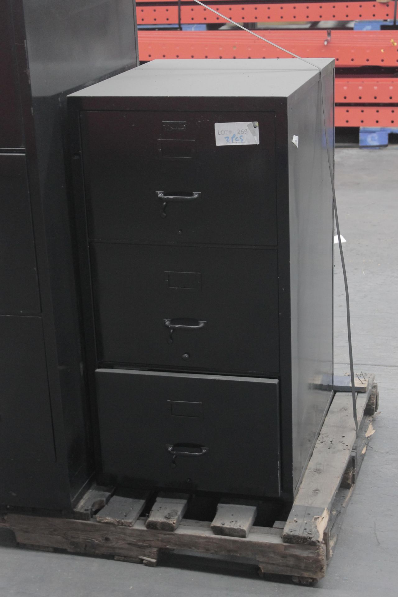 3-DRAWER VERTICAL FIRE PROOF FILE CABINET