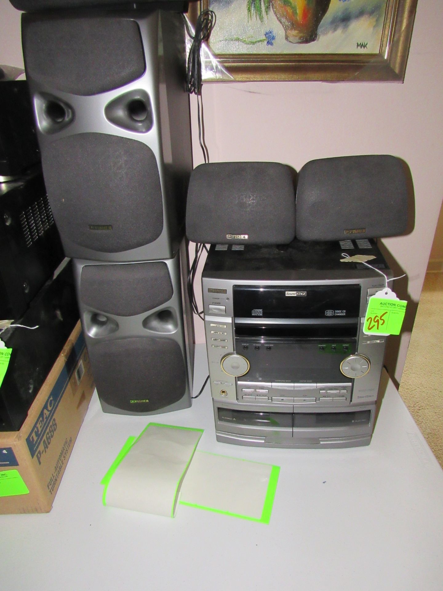 Fisher soundstage 3D disc changer, tuner and two sets of speakers with subwoofer