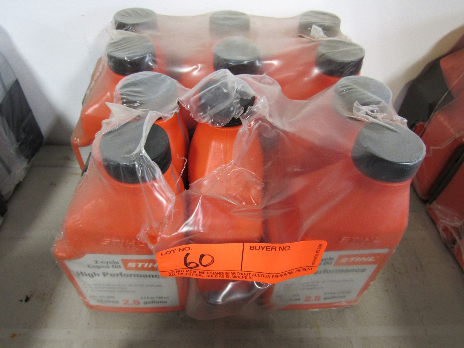 Stihl - 11 bottles of 6.4 ounce