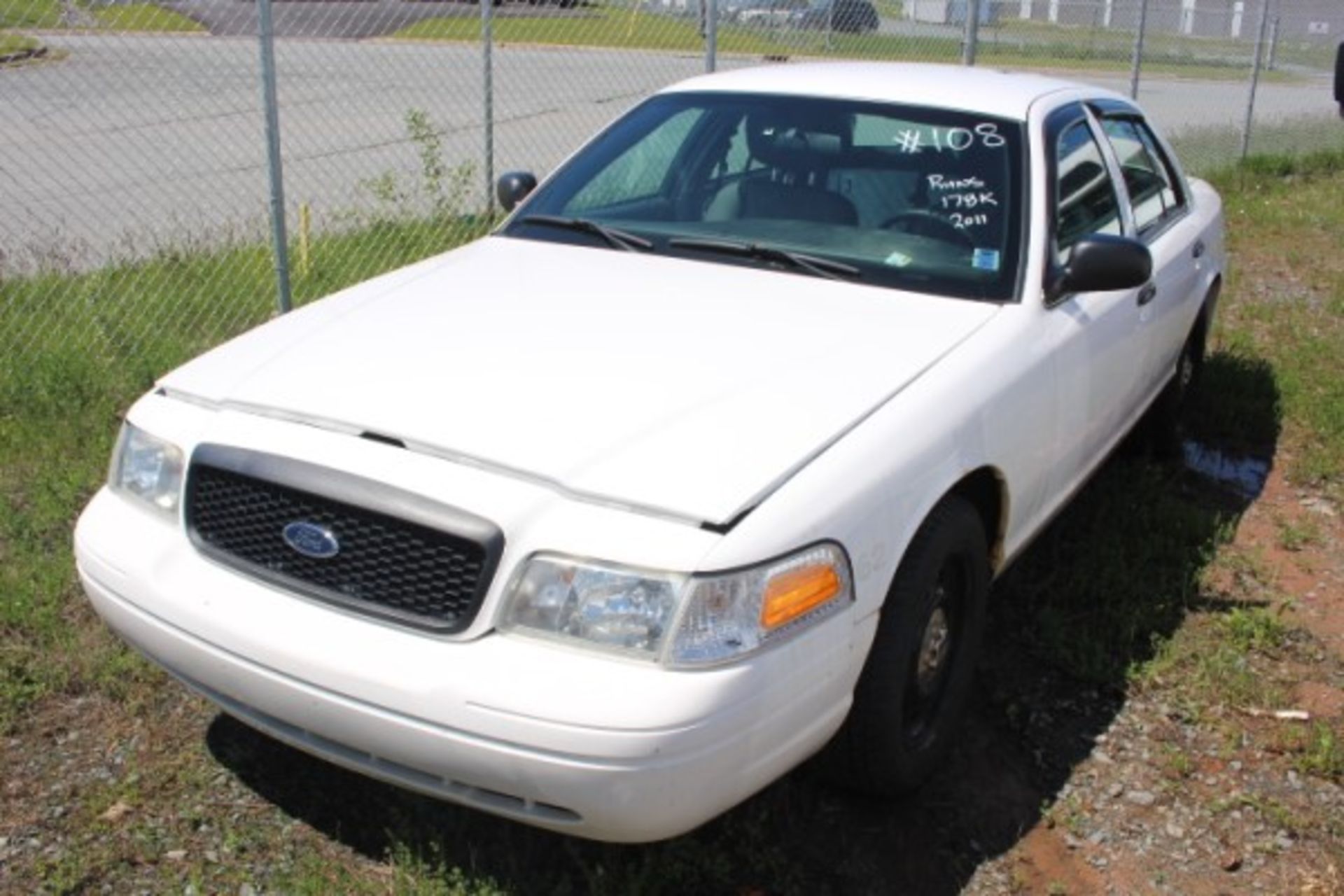 2011 FORD CROWN VIC