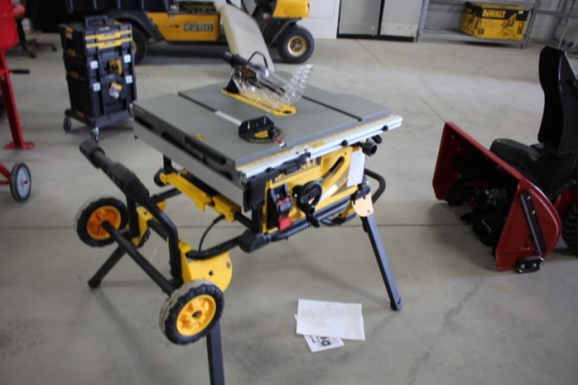 New Dewalt Heavy Duty 10" Job Site Table Saw with Stand - Image 3 of 5