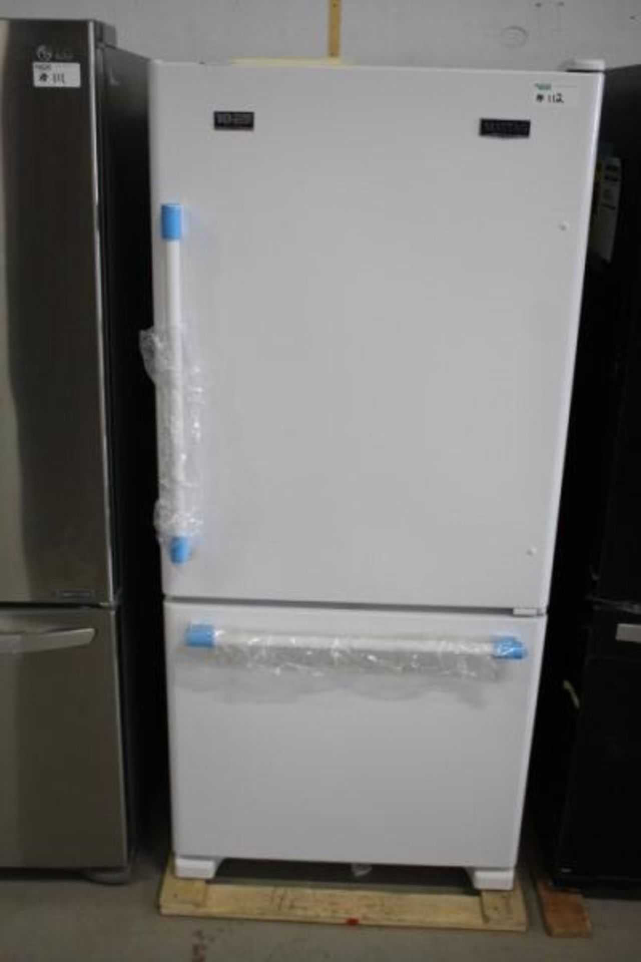 MAYTAG Fridge with Underdrawer Freezer White, 30"X30 1/2"X66"