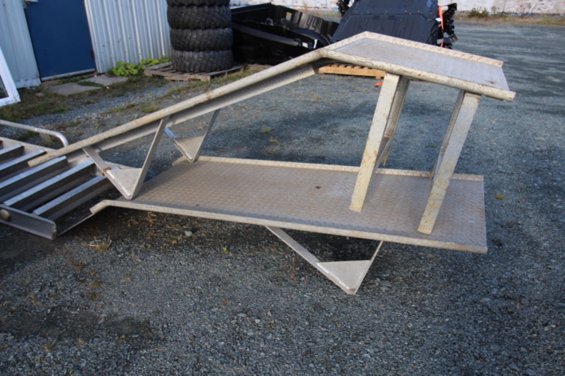 Aluminum Ramps and Step Ladder - Image 4 of 4