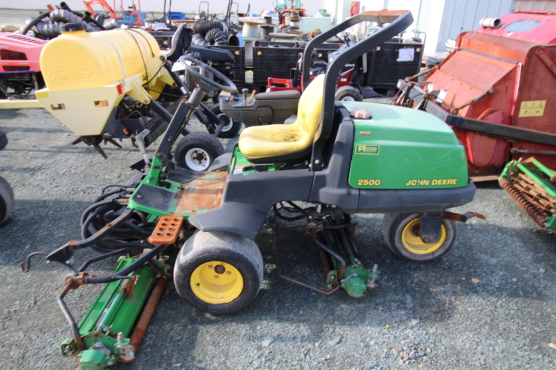 John Deere 2500 Reel Mower