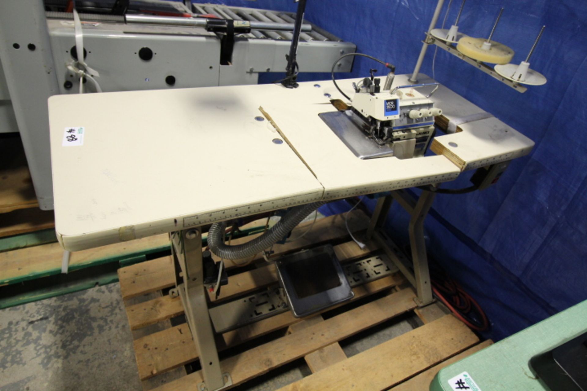 Juki Overlock / Serger Sewing Machine 3phase Pneumatic, M#MOR 25-4