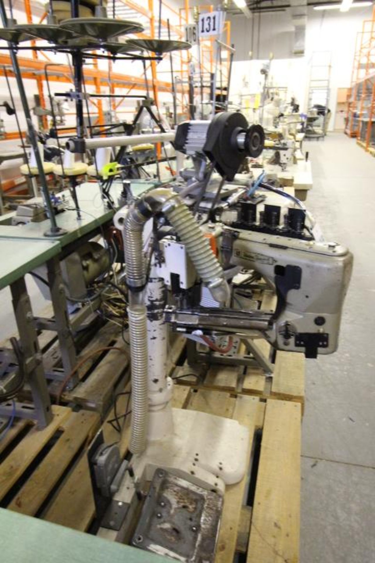 EFKA Union Special Flatlock Stitch Sewing Machine 230 volt 1phase Pneumatic - Image 3 of 4