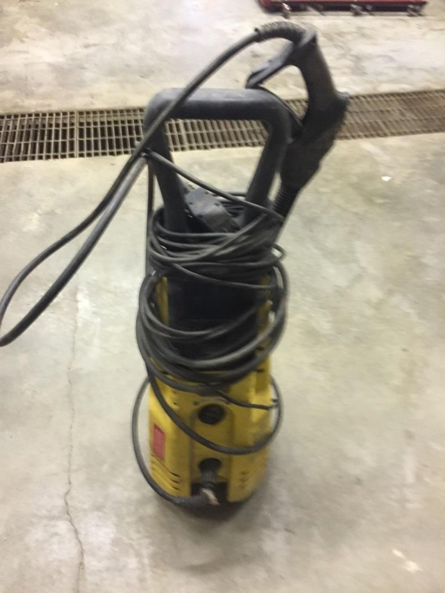 McColloch Jet Washer, 120V, Model# FHH18A, S/N: 07827, Location: 4127 Blairs Ferry Rd. NE Cedar