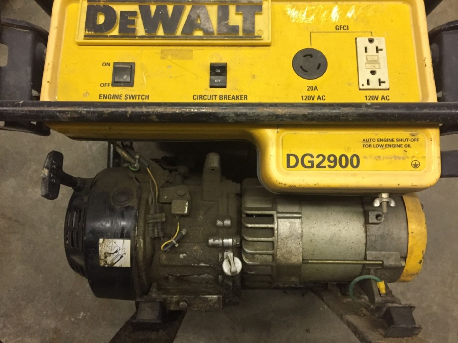 DeWalt DG2900 Generator w/ Honda GX160, 5.5 HP, Location: 4127 Blairs Ferry Rd. NE Cedar Rapids, - Image 3 of 4